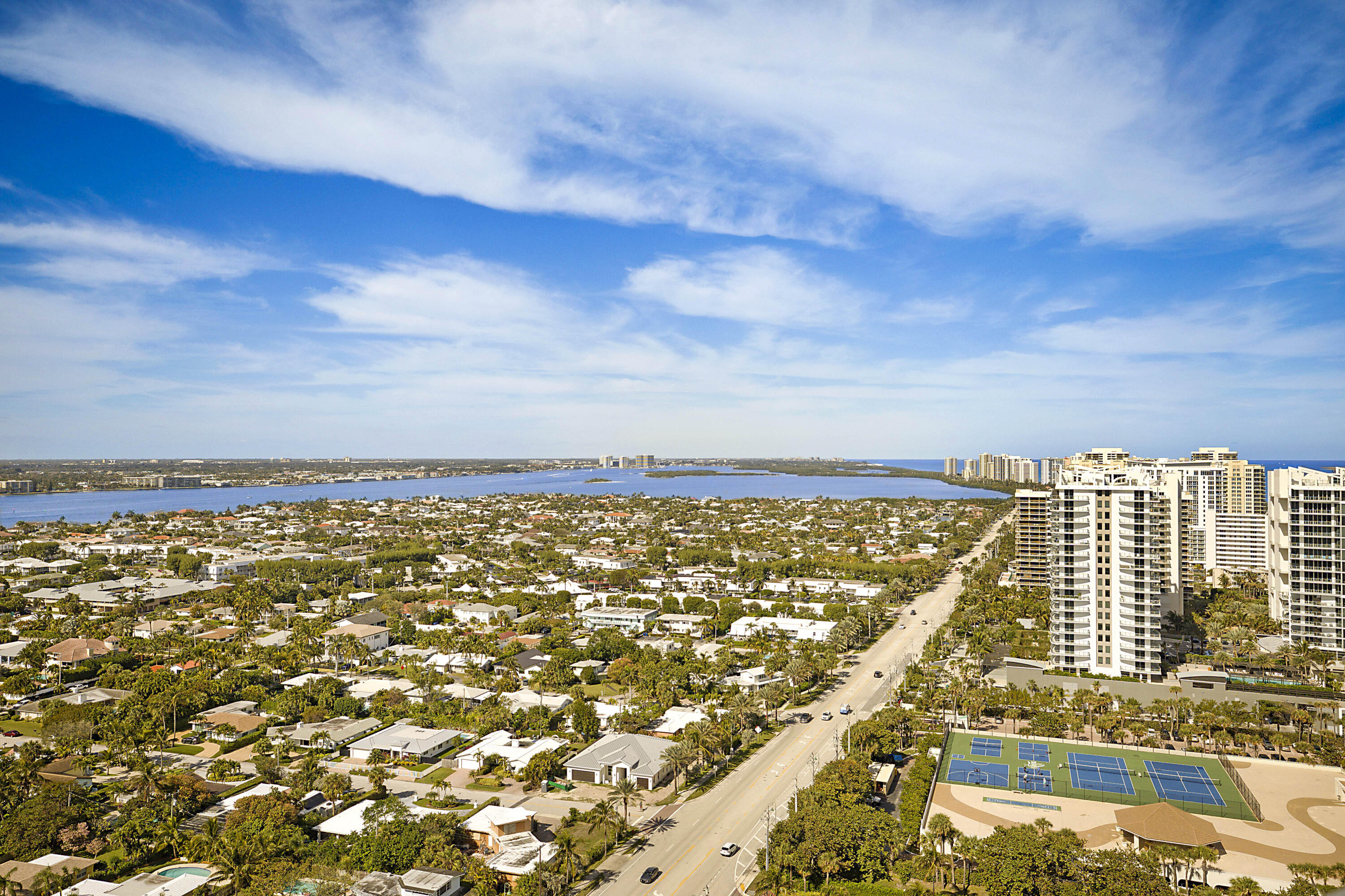 2700 N OCEAN #2206B, Singer Island FL 33404