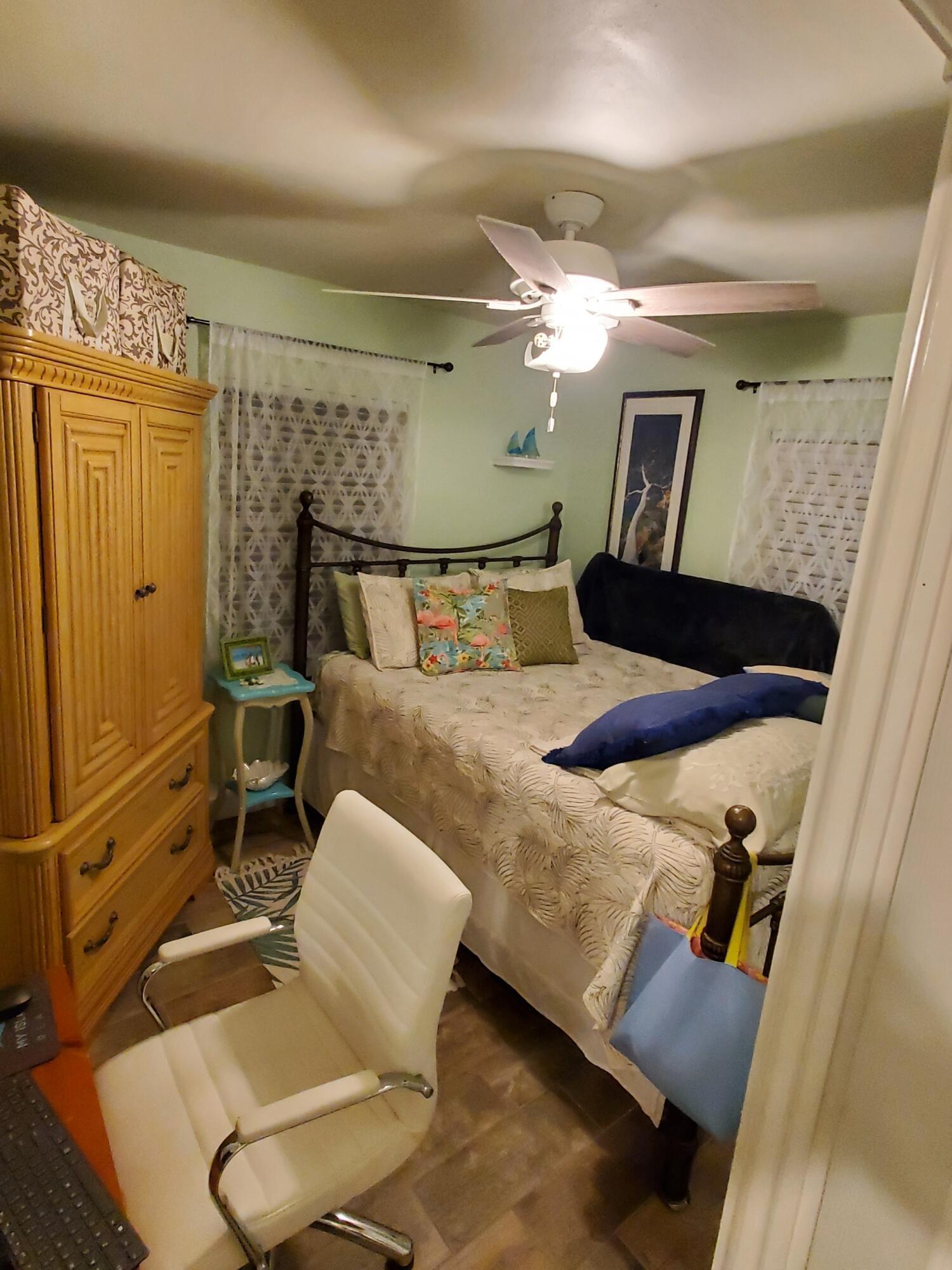 2655 RICHARD, West Palm Beach FL 33403
