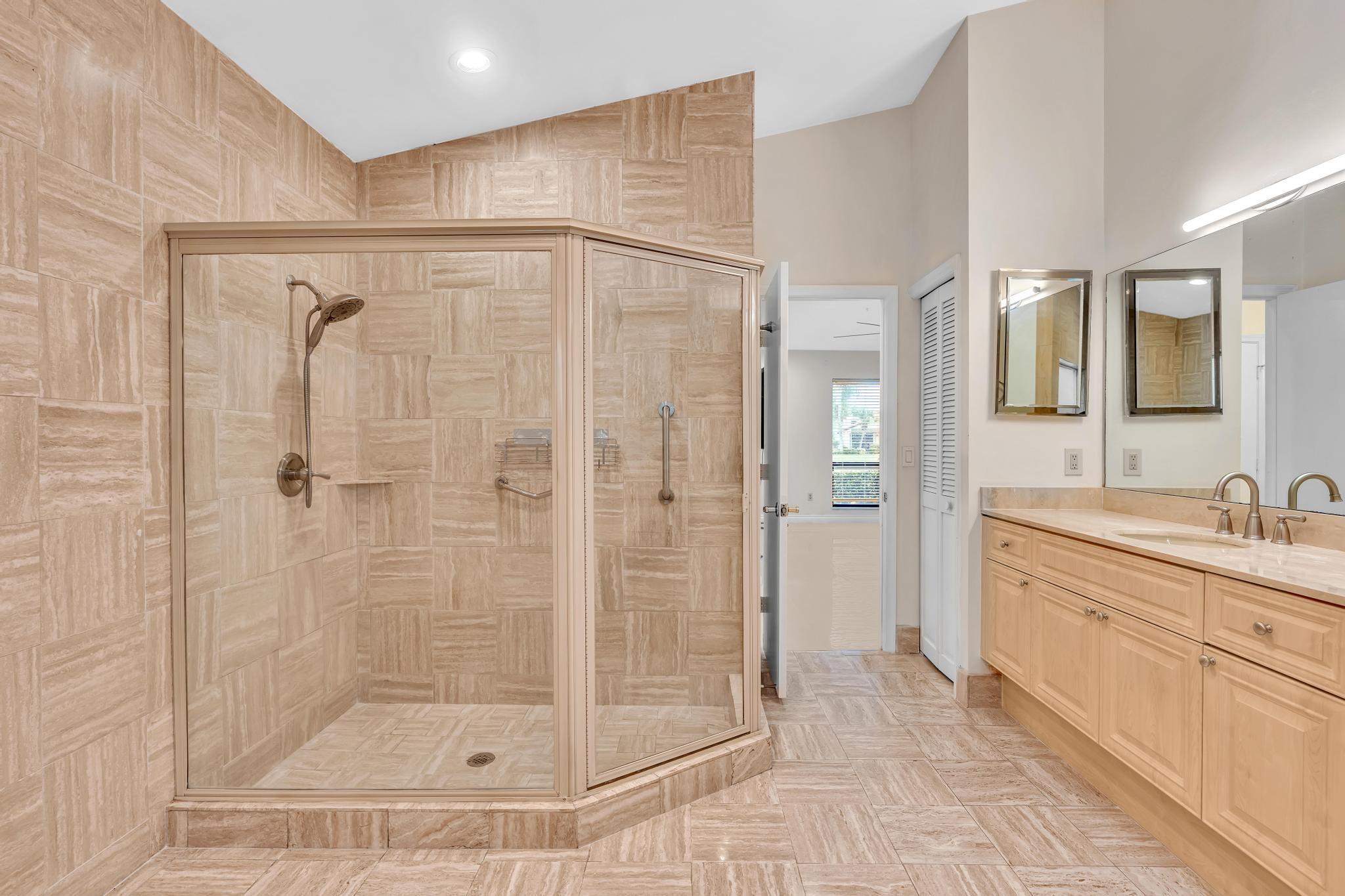 22595 ESPLANADA, Boca Raton FL 33433
