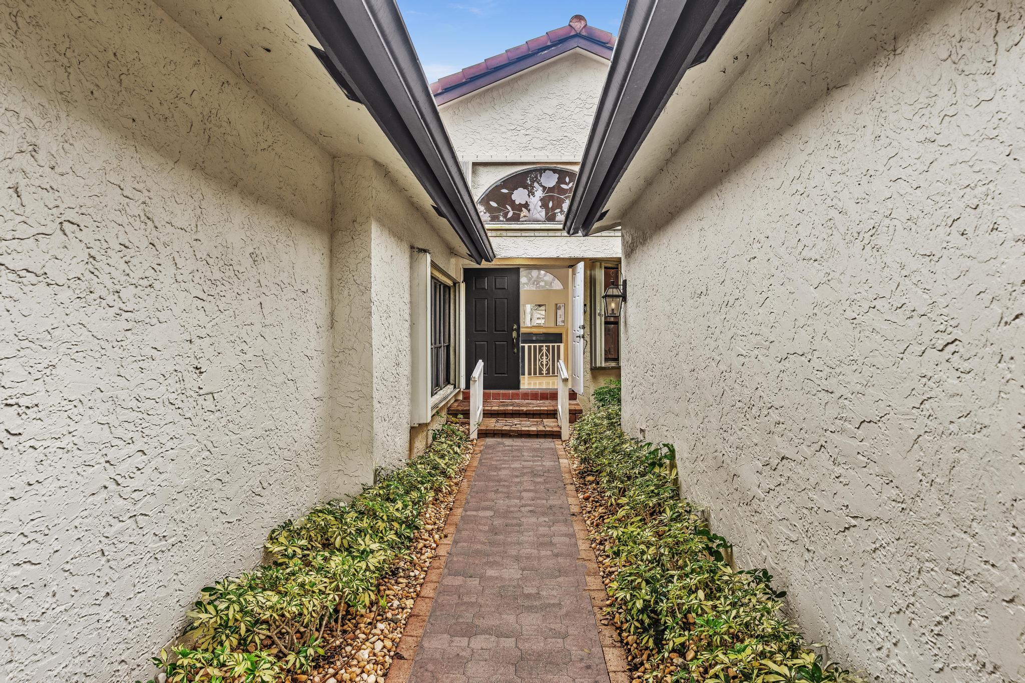 22595 ESPLANADA, Boca Raton FL 33433