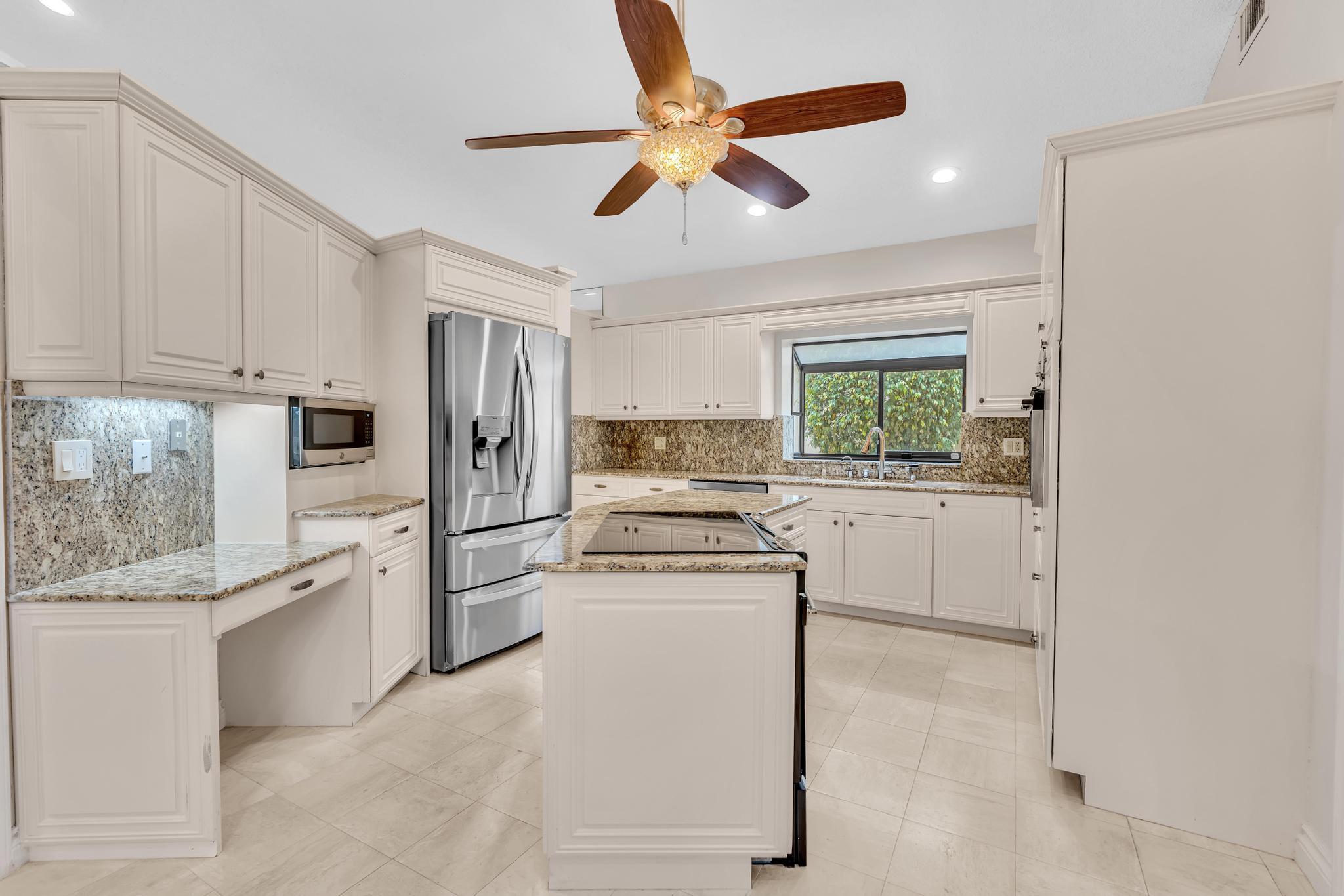 22595 ESPLANADA, Boca Raton FL 33433