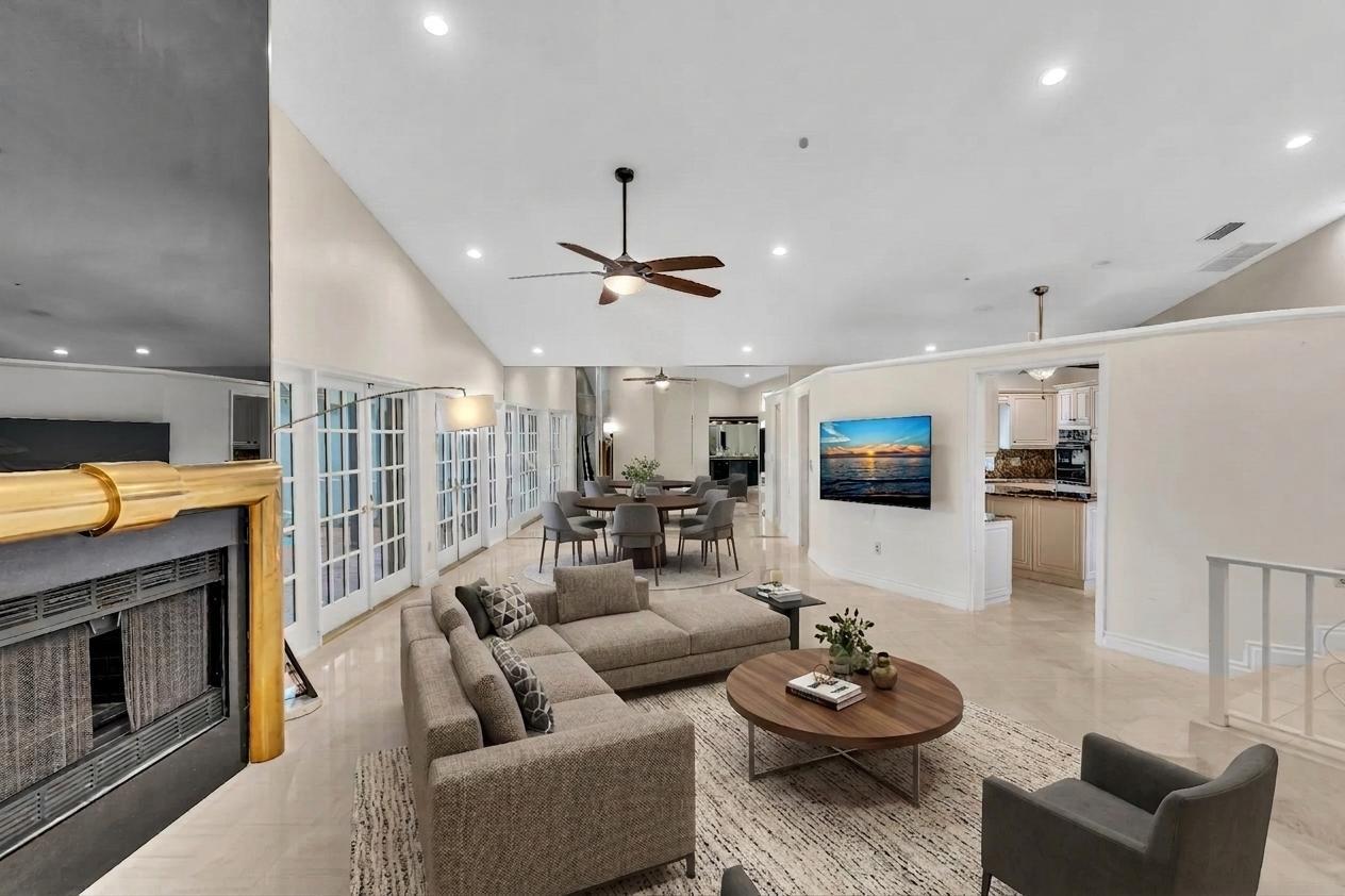 22595 ESPLANADA, Boca Raton FL 33433