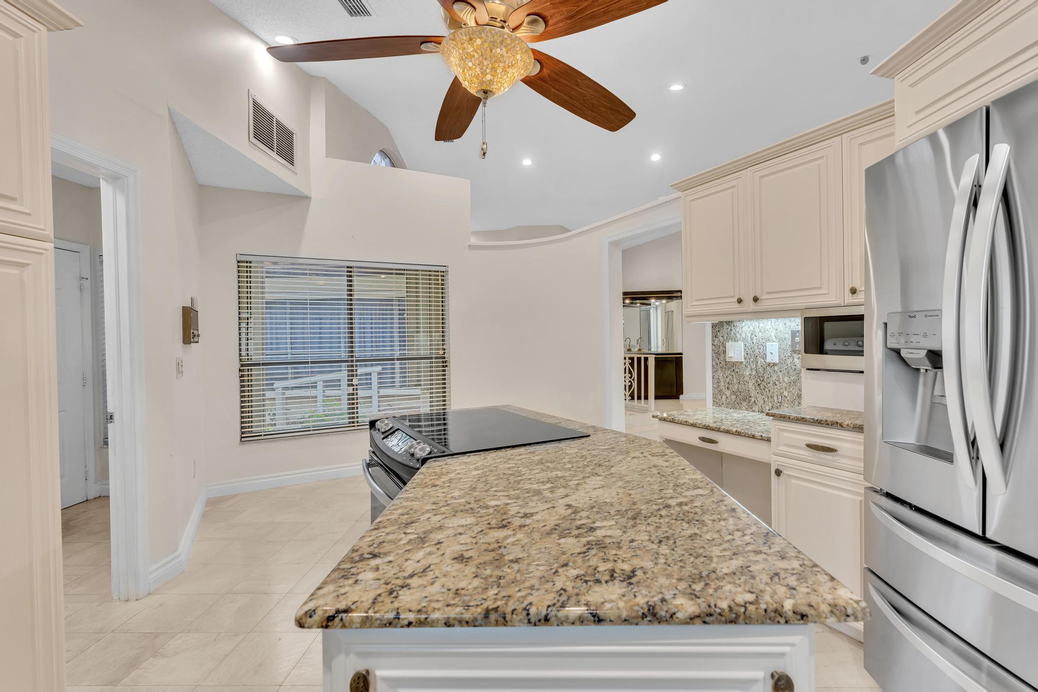 22595 ESPLANADA, Boca Raton FL 33433
