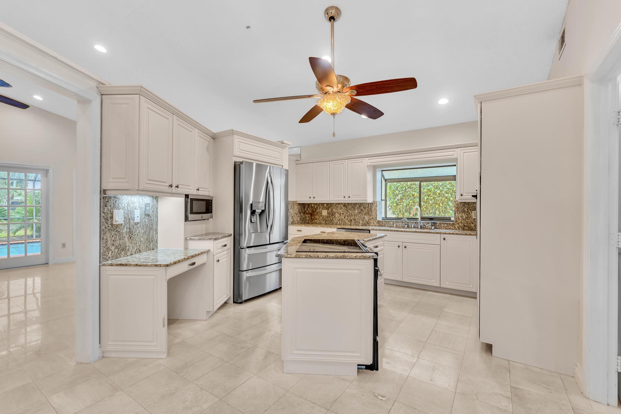 22595 ESPLANADA, Boca Raton FL 33433