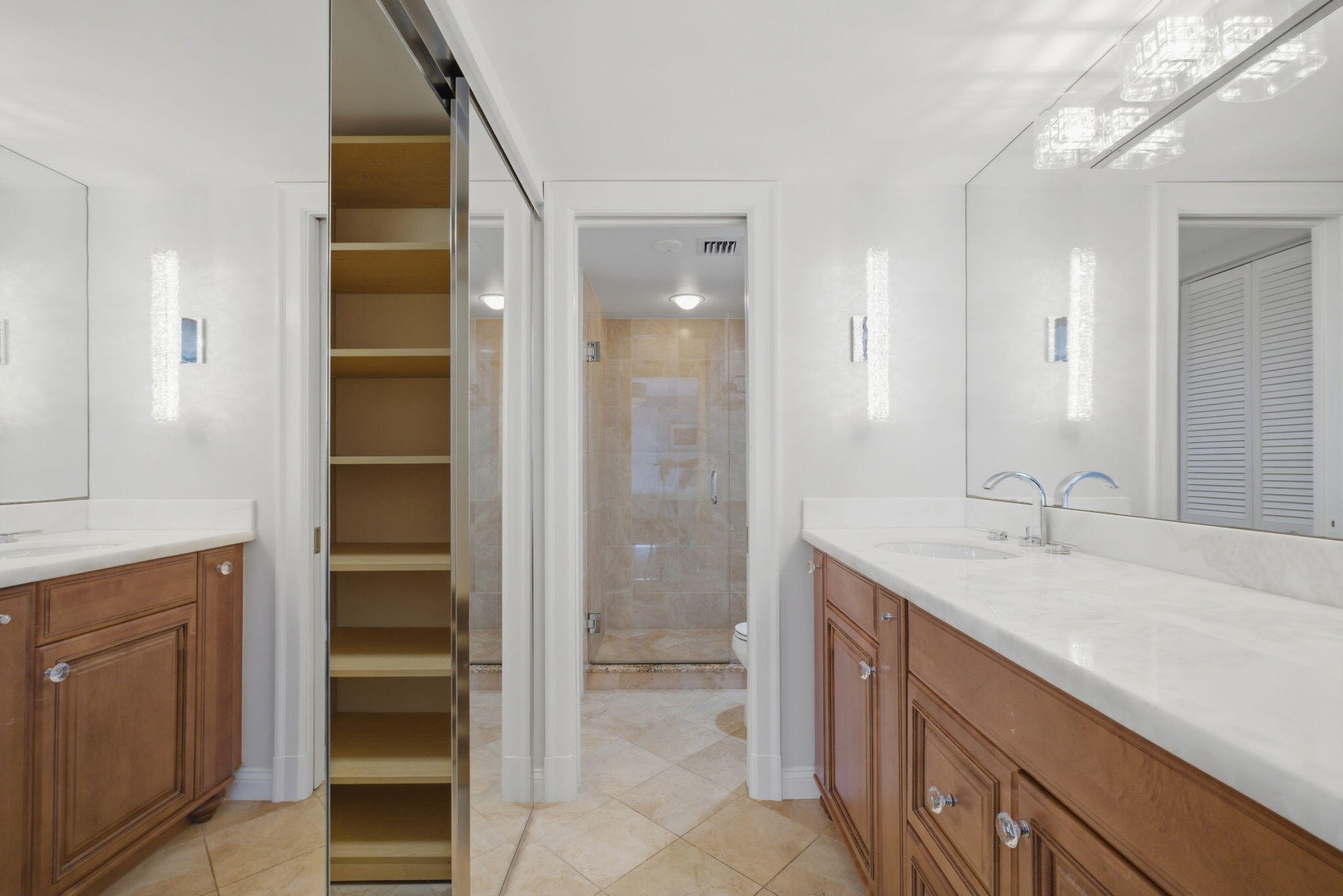 3901 S Flagler #1104, West Palm Beach FL 33405