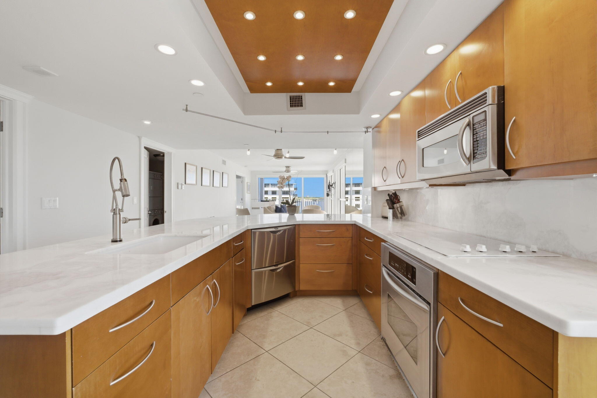 3901 S Flagler #1104, West Palm Beach FL 33405