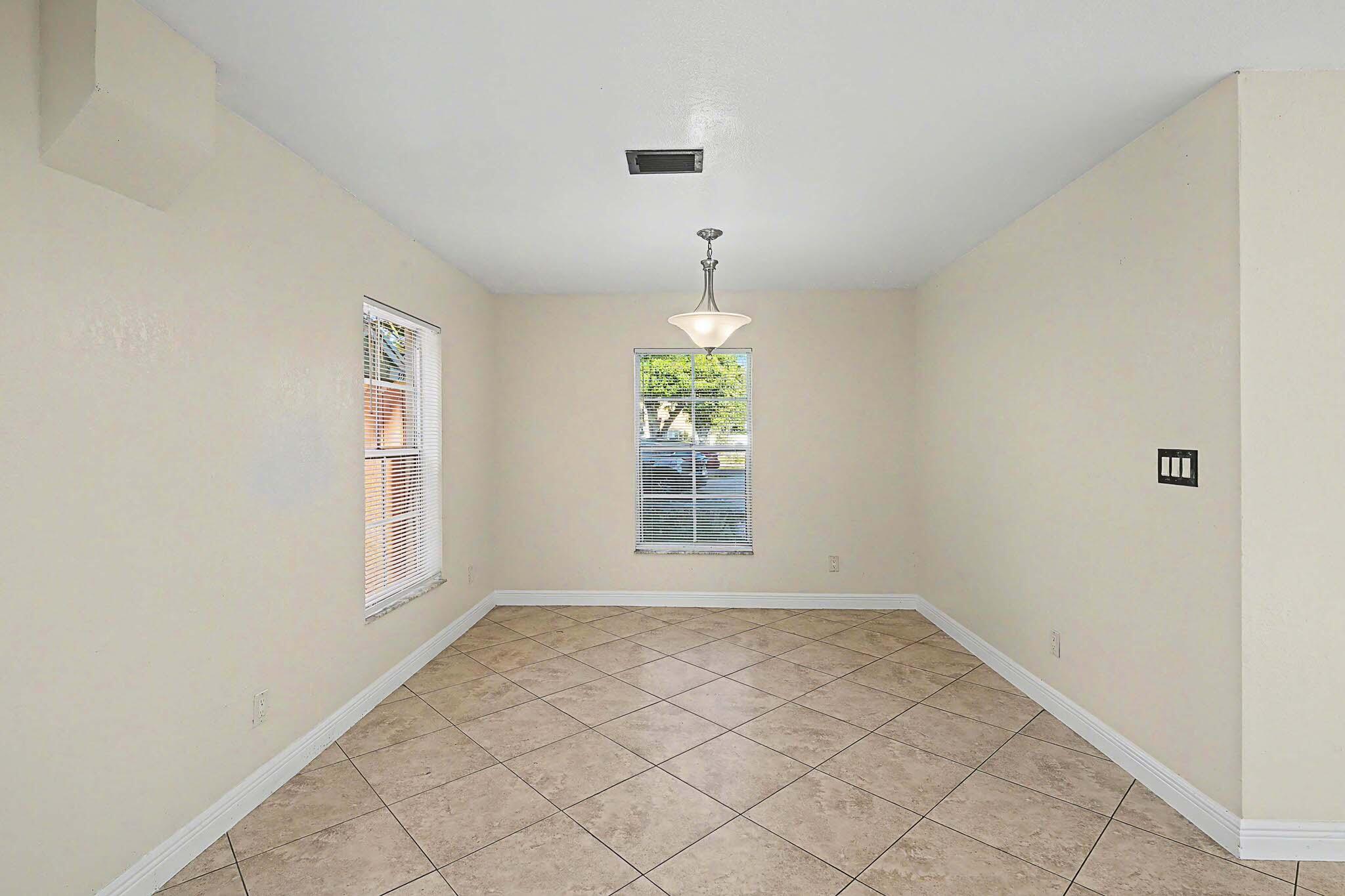 5789 WOODLAND POINT, Tamarac FL 33319