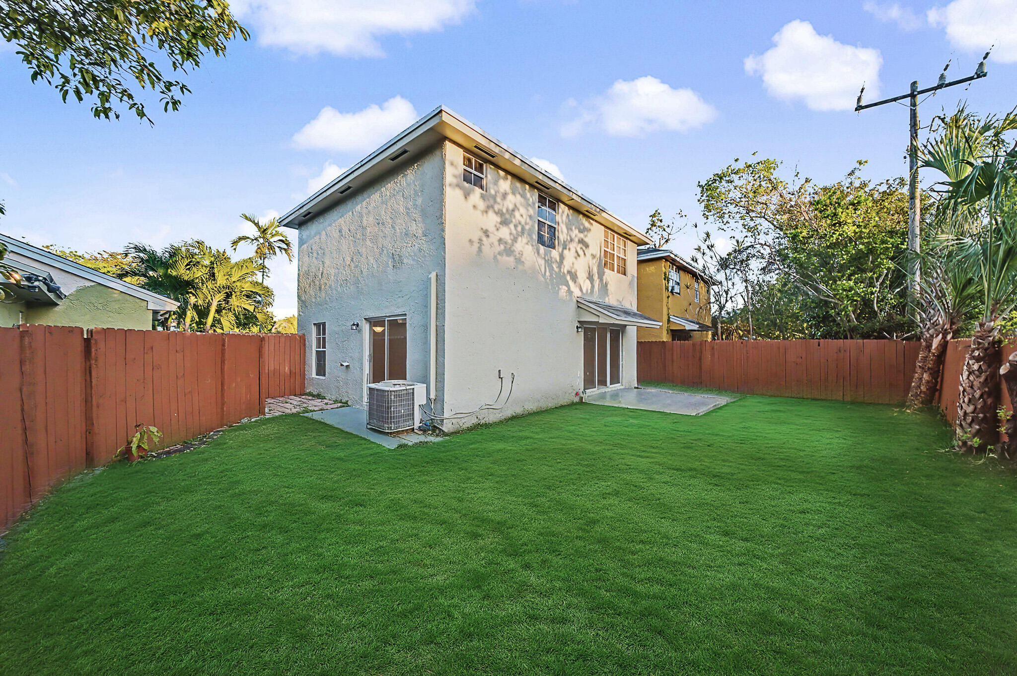 5789 WOODLAND POINT, Tamarac FL 33319