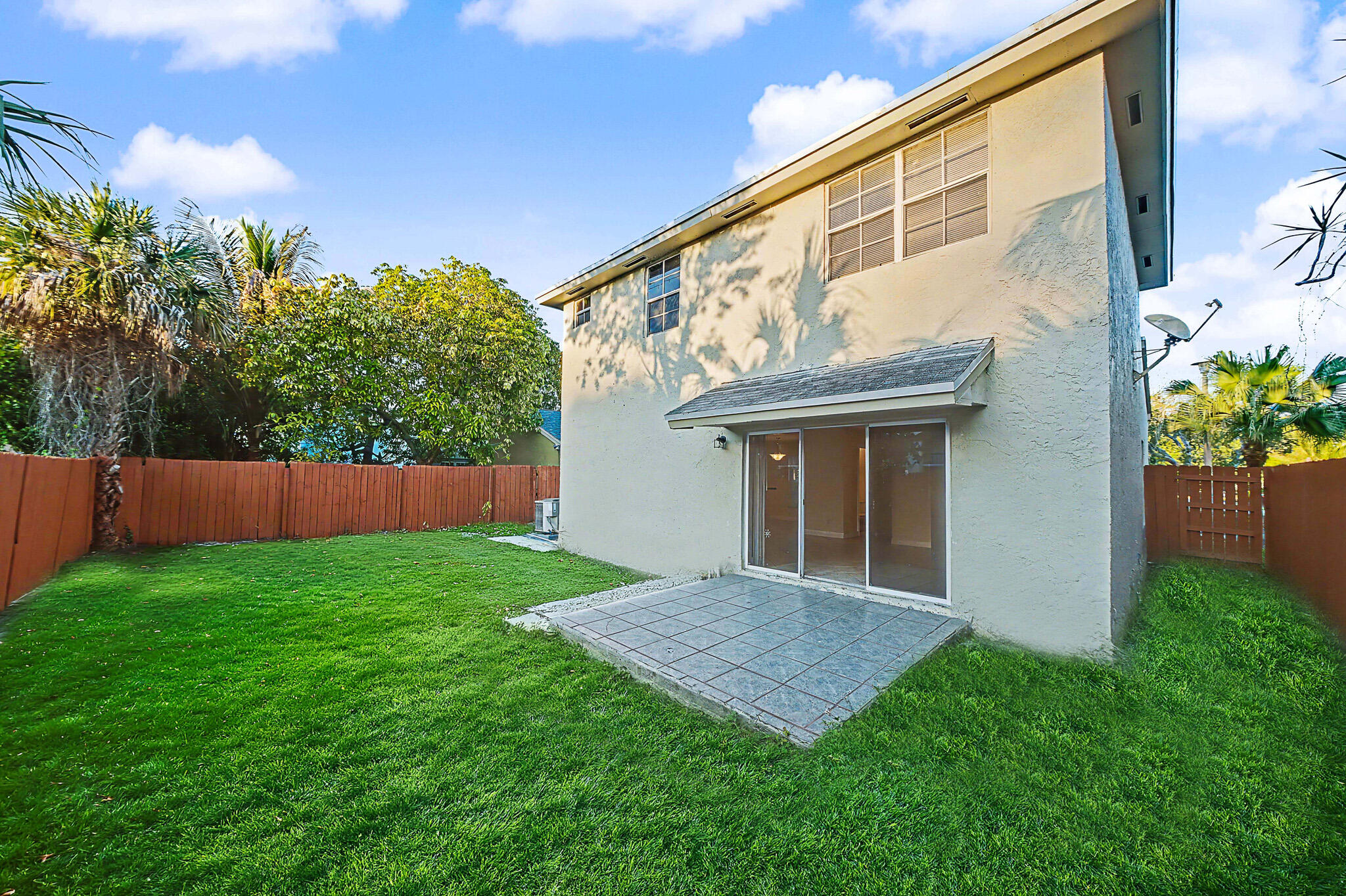 5789 WOODLAND POINT, Tamarac FL 33319