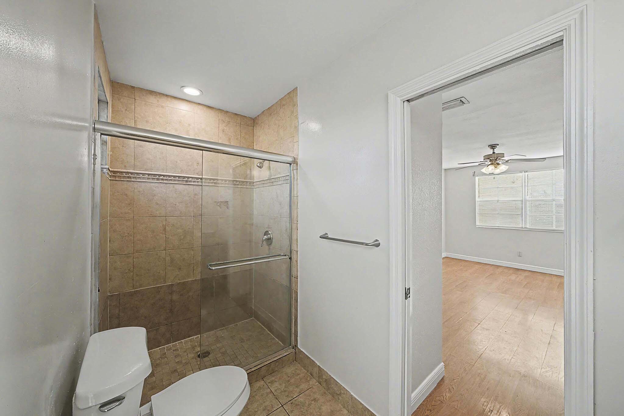 5789 WOODLAND POINT, Tamarac FL 33319