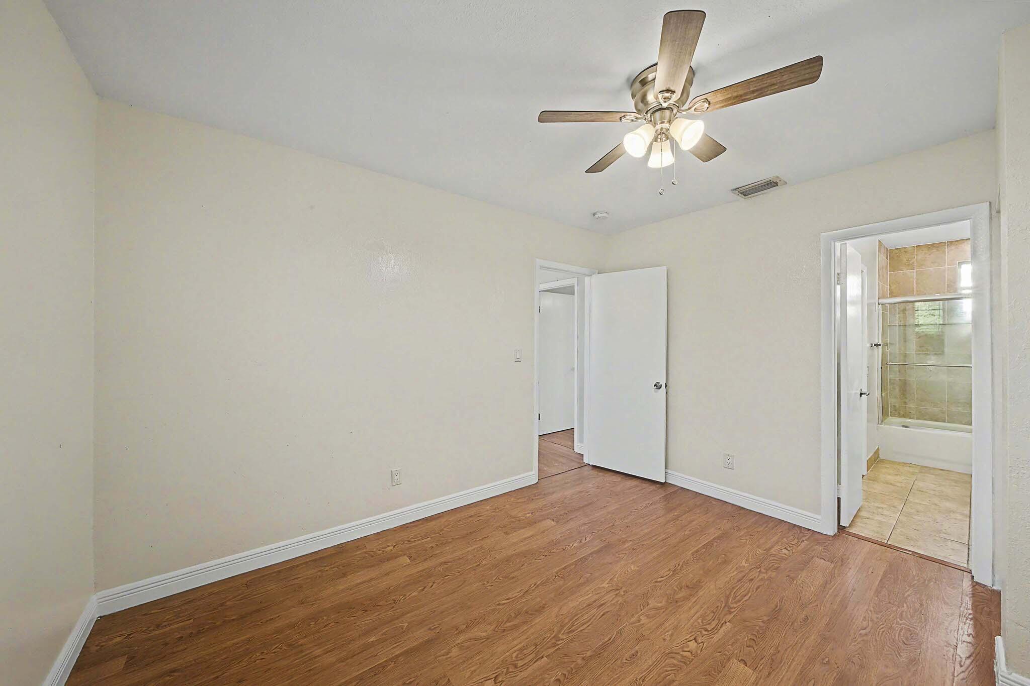 5789 WOODLAND POINT, Tamarac FL 33319