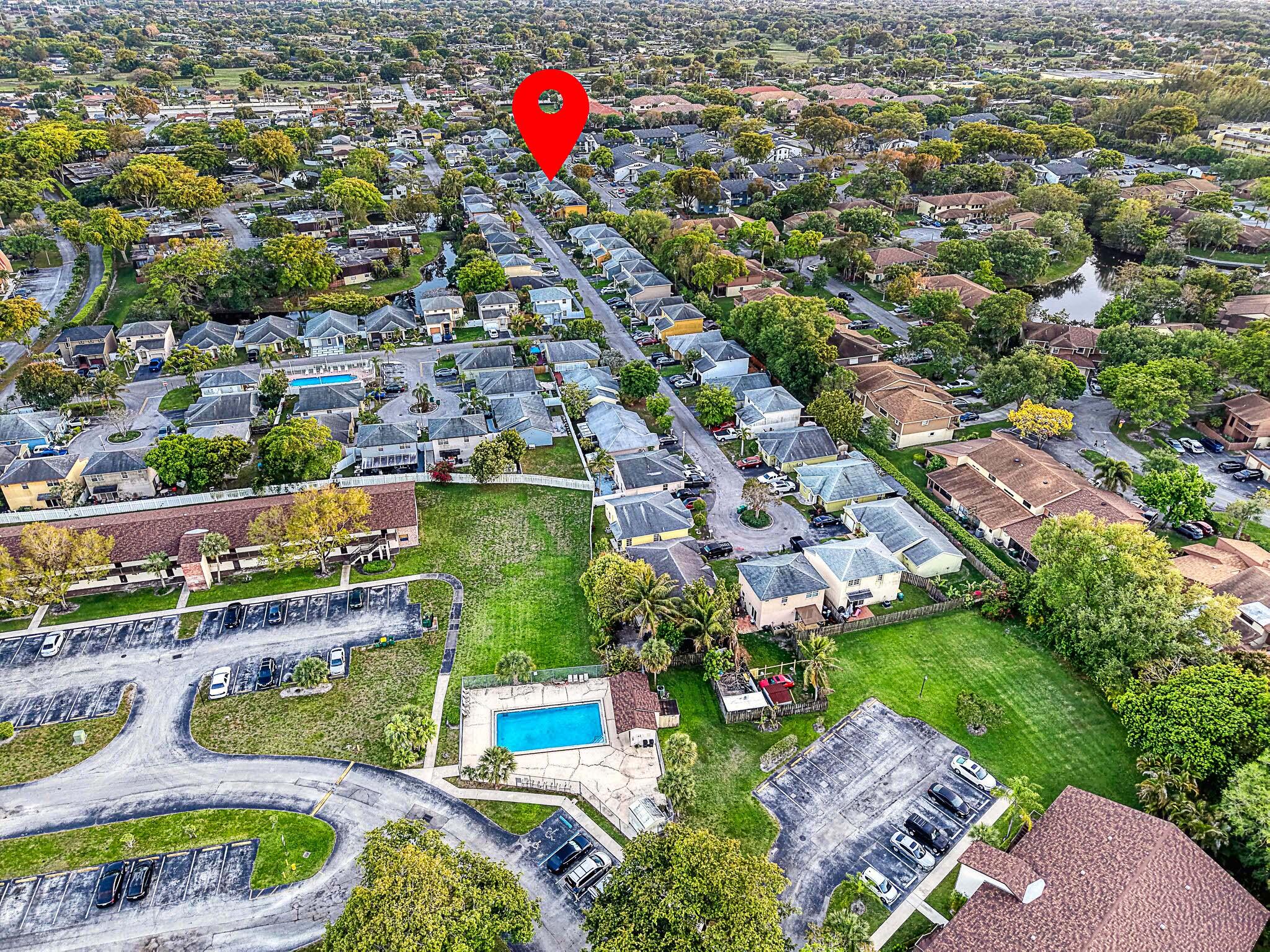 5789 WOODLAND POINT, Tamarac FL 33319