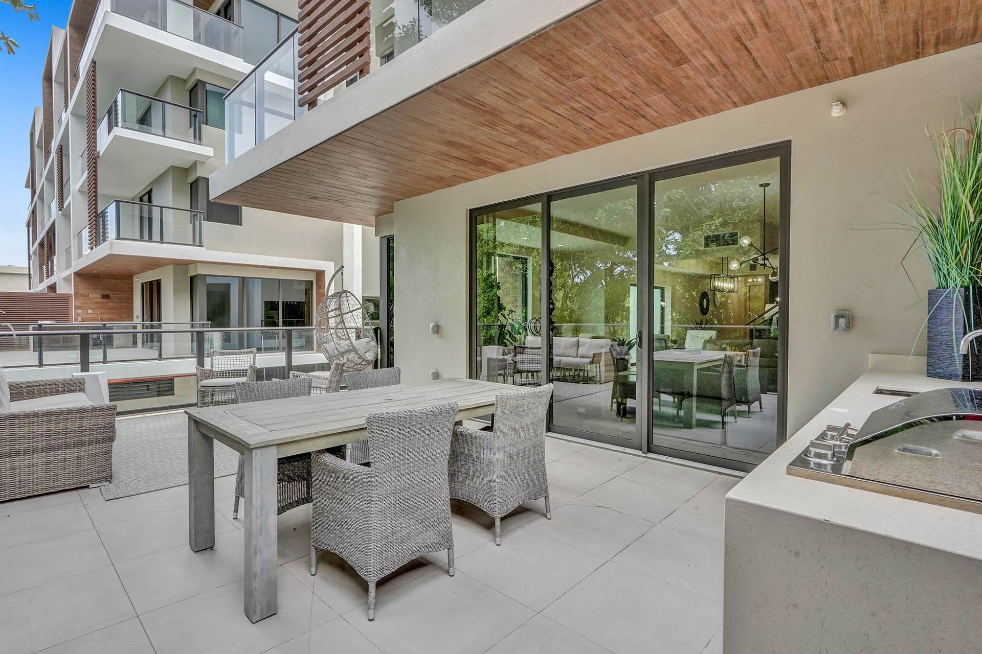 3040 N Ocean #N106, Fort Lauderdale FL 33308