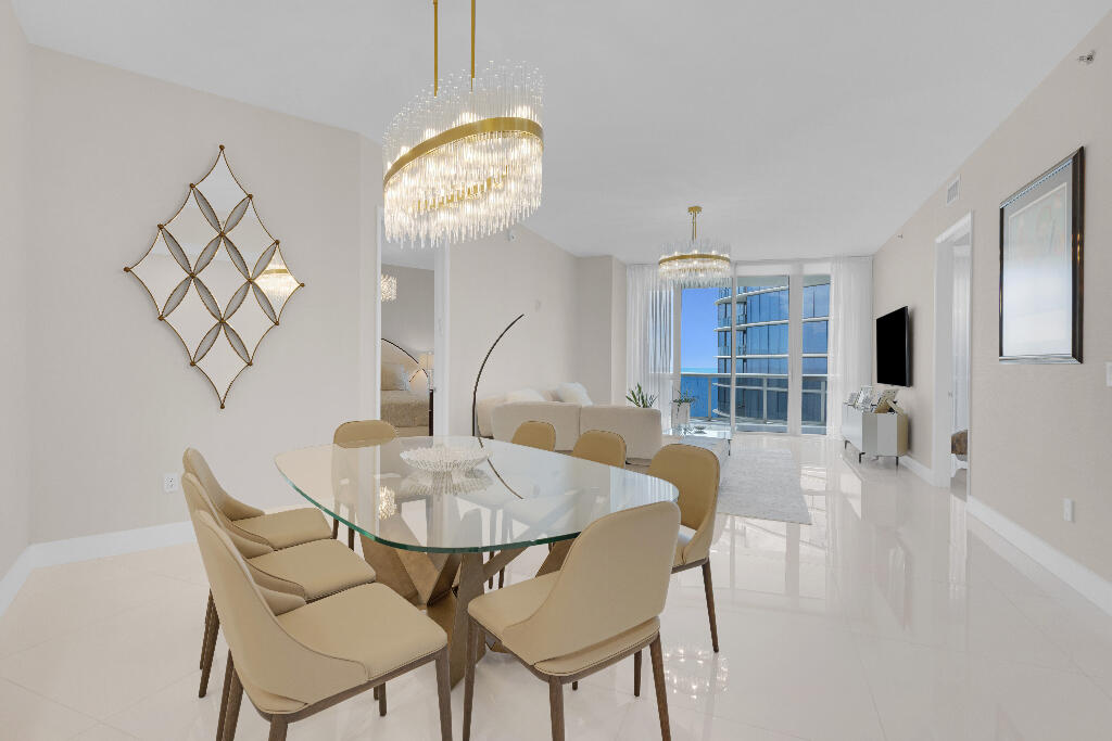 15811 COLLINS #2207, Sunny Isles Beach FL 33160