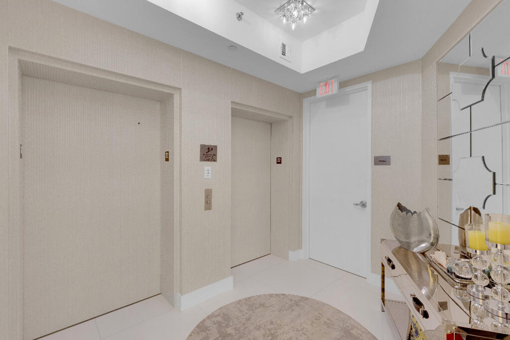 15811 COLLINS #2207, Sunny Isles Beach FL 33160