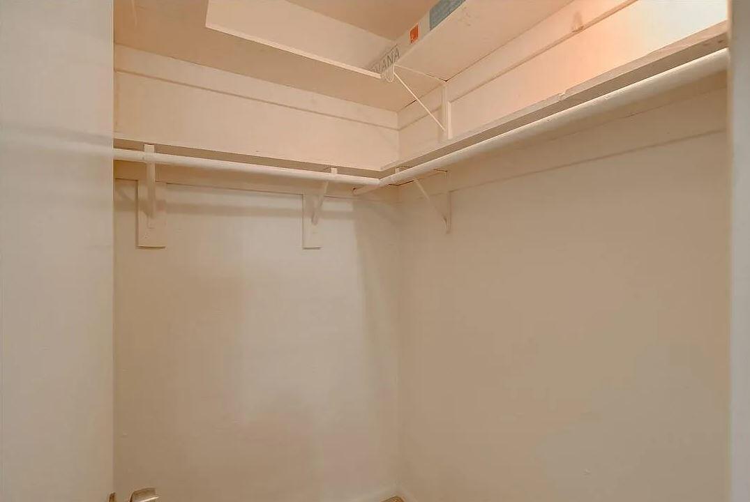 917 NE 16th #1, Fort Lauderdale FL 33304