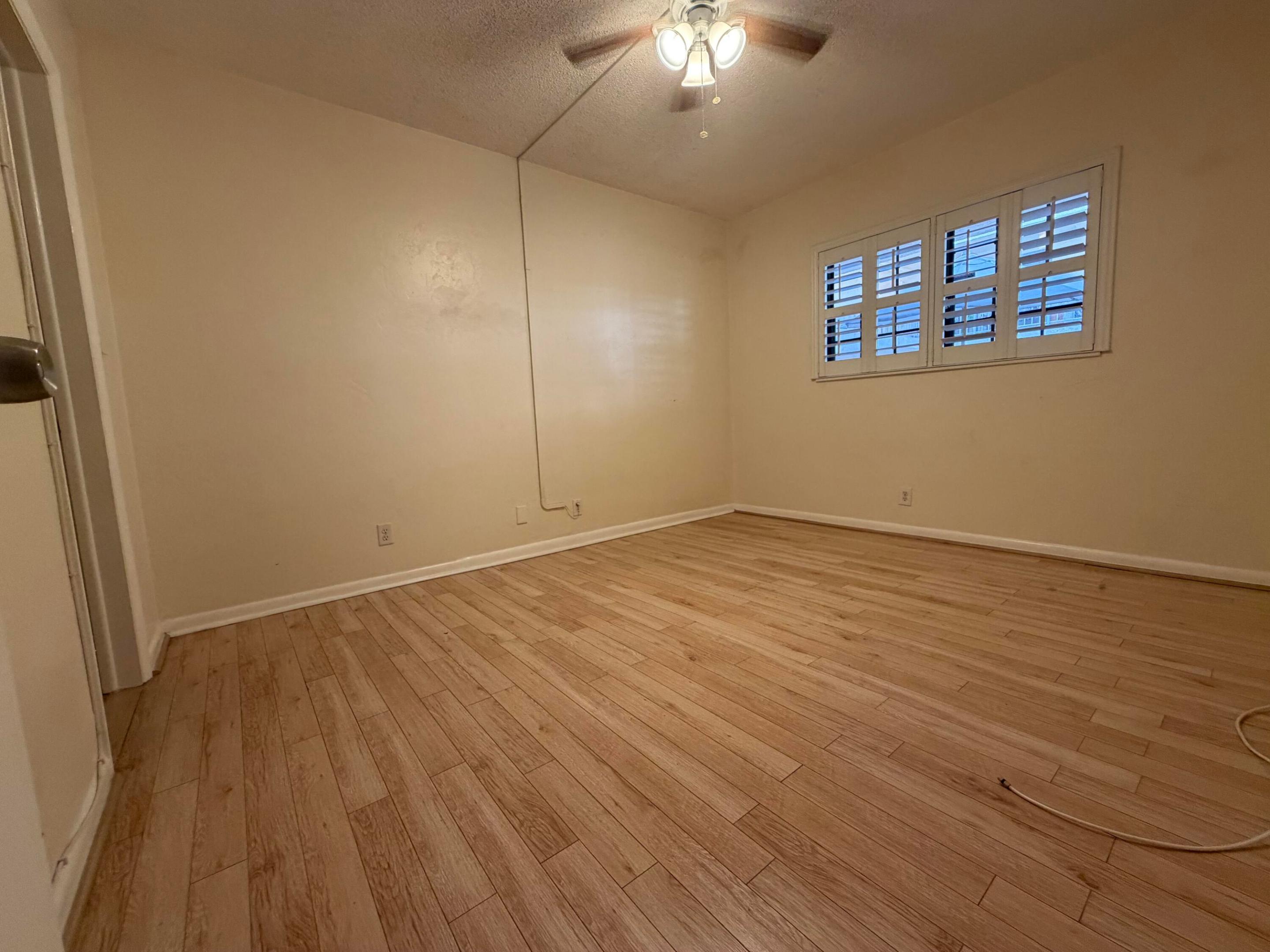 917 NE 16th #1, Fort Lauderdale FL 33304