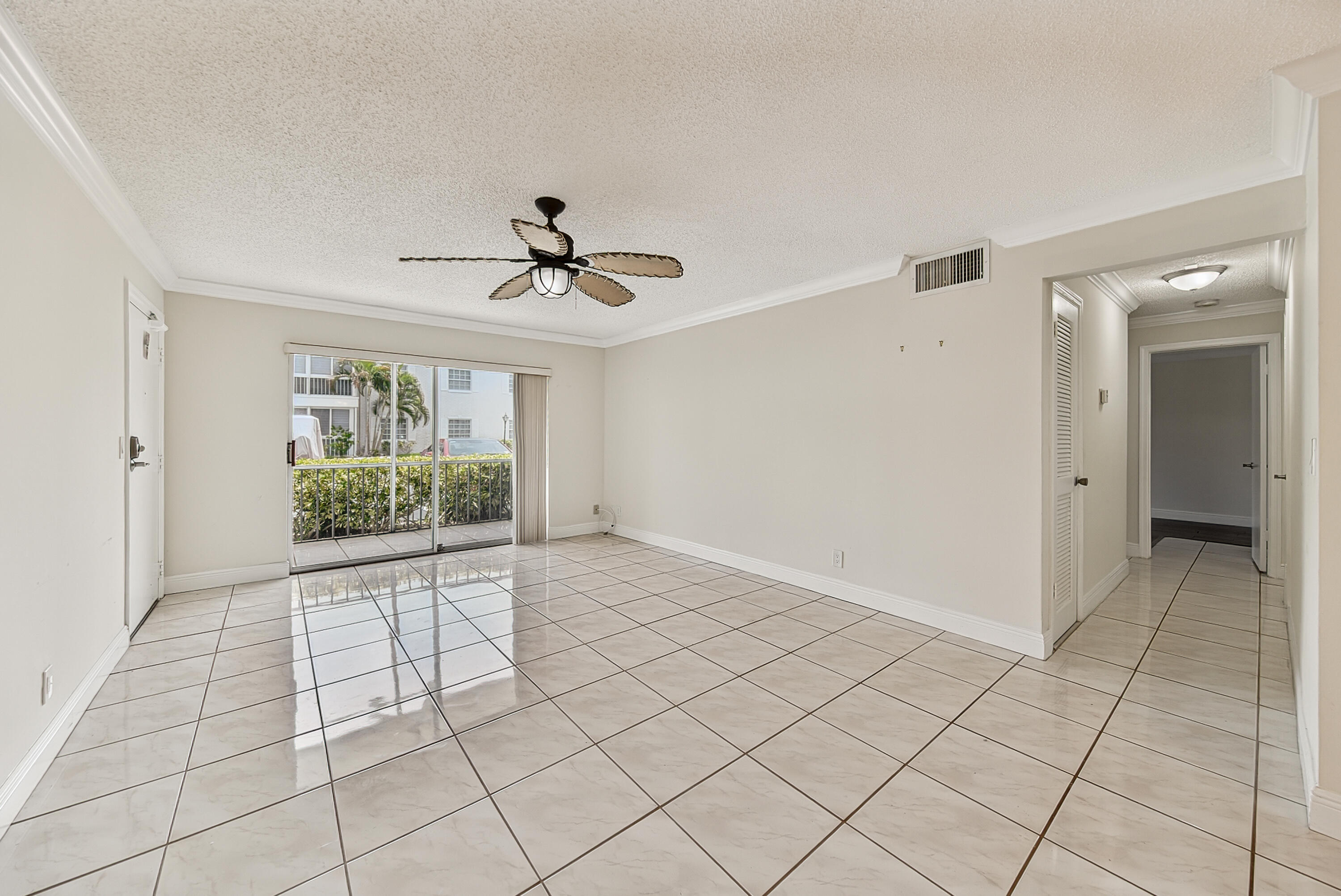 6447 BAY CLUB #1, Fort Lauderdale FL 33308