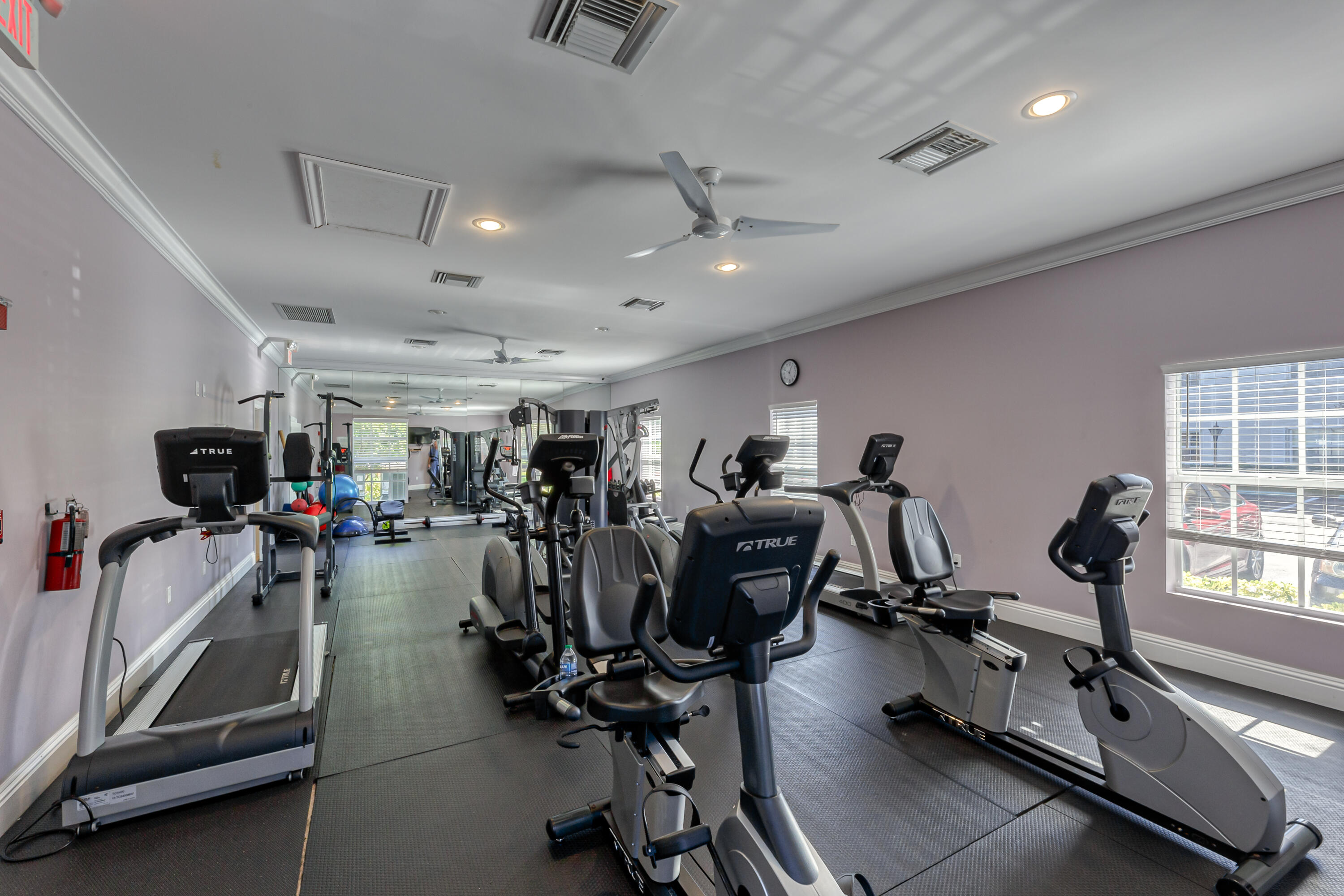 6447 BAY CLUB #1, Fort Lauderdale FL 33308