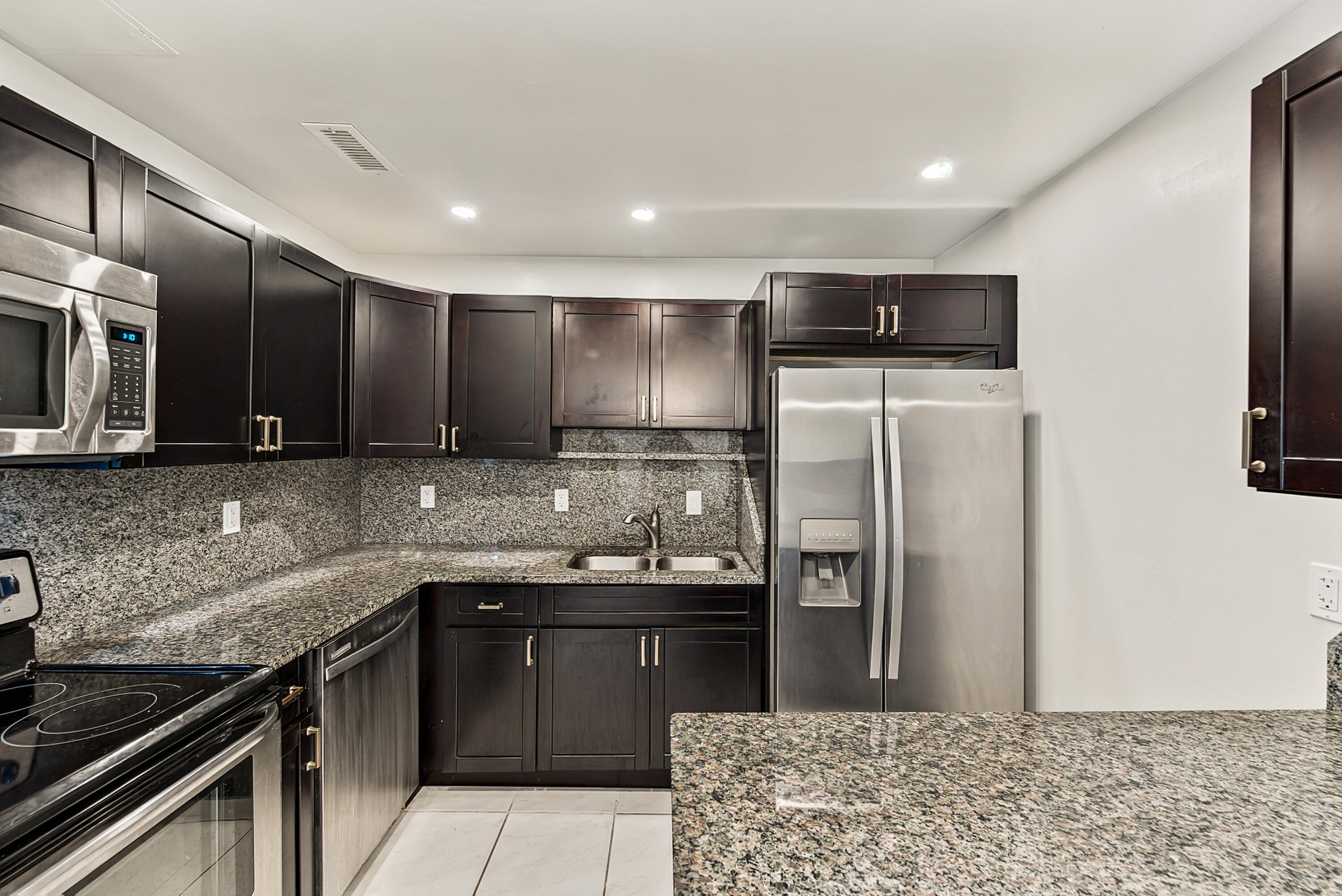 6447 BAY CLUB #1, Fort Lauderdale FL 33308