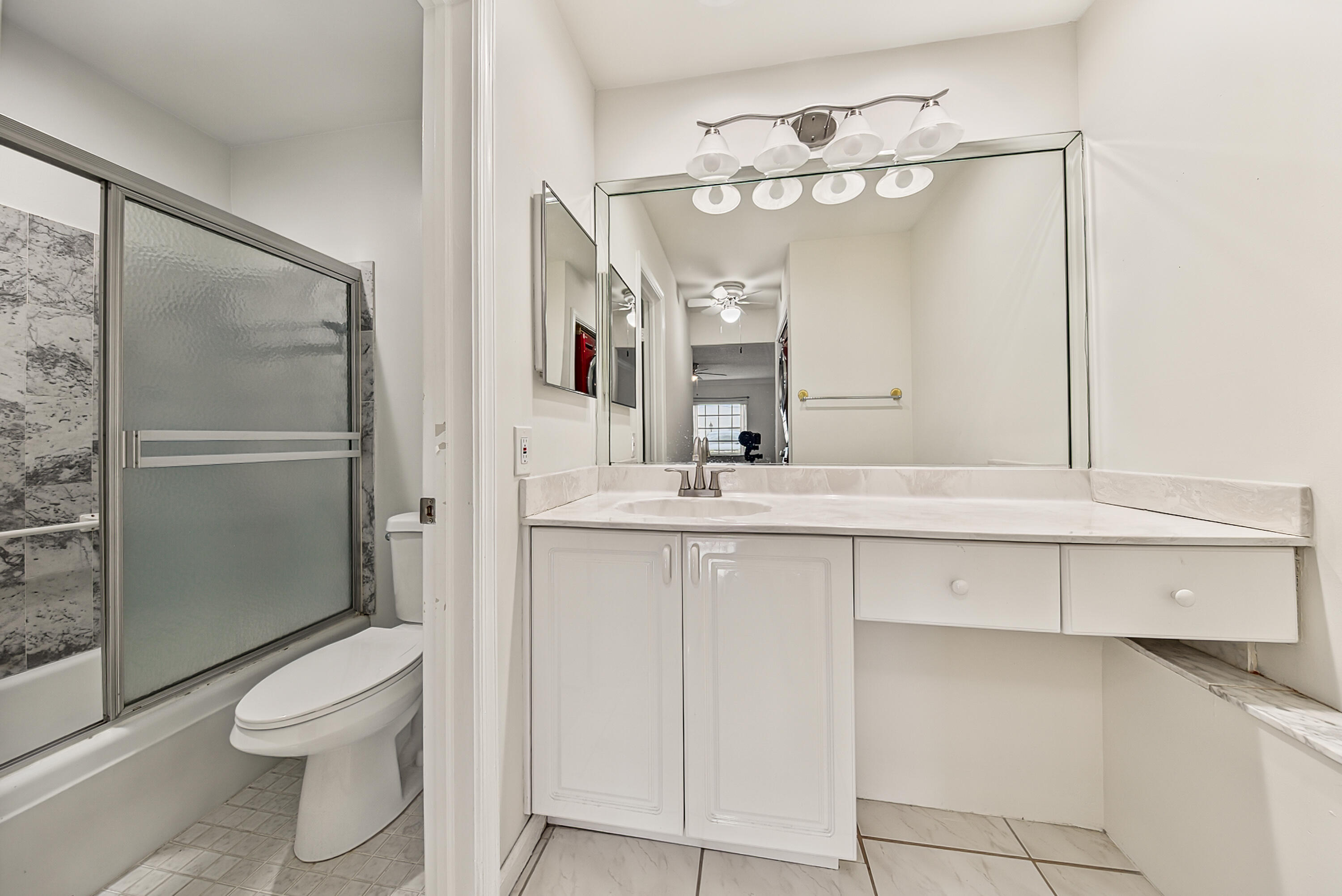 6447 BAY CLUB #1, Fort Lauderdale FL 33308