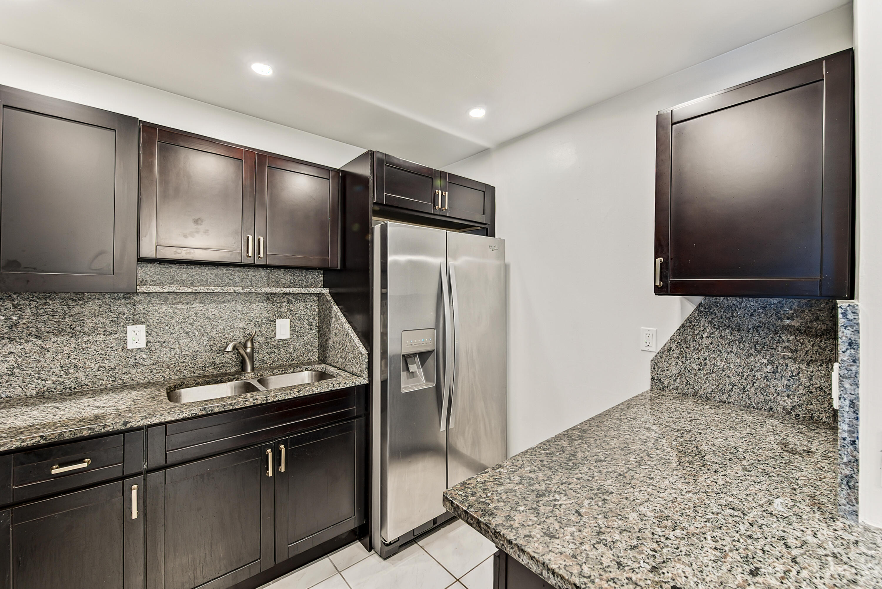 6447 BAY CLUB #1, Fort Lauderdale FL 33308