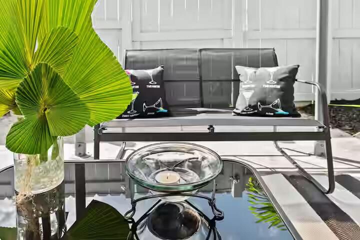 2015 NW 37th #403, Lauderdale Lakes FL 33311