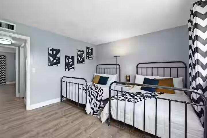 2015 NW 37th #403, Lauderdale Lakes FL 33311