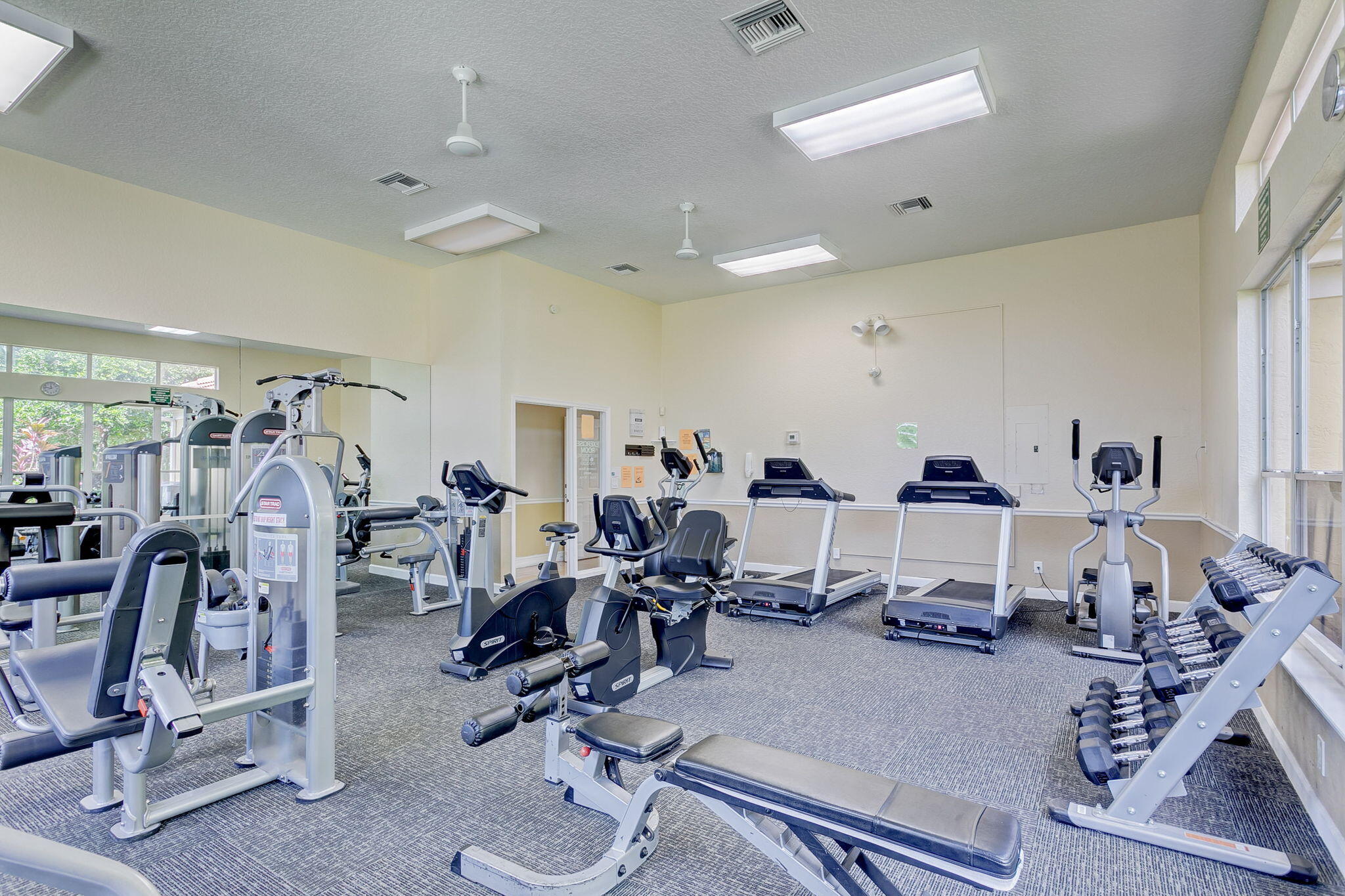 8058 Via Hacienda, Riviera Beach FL 33418