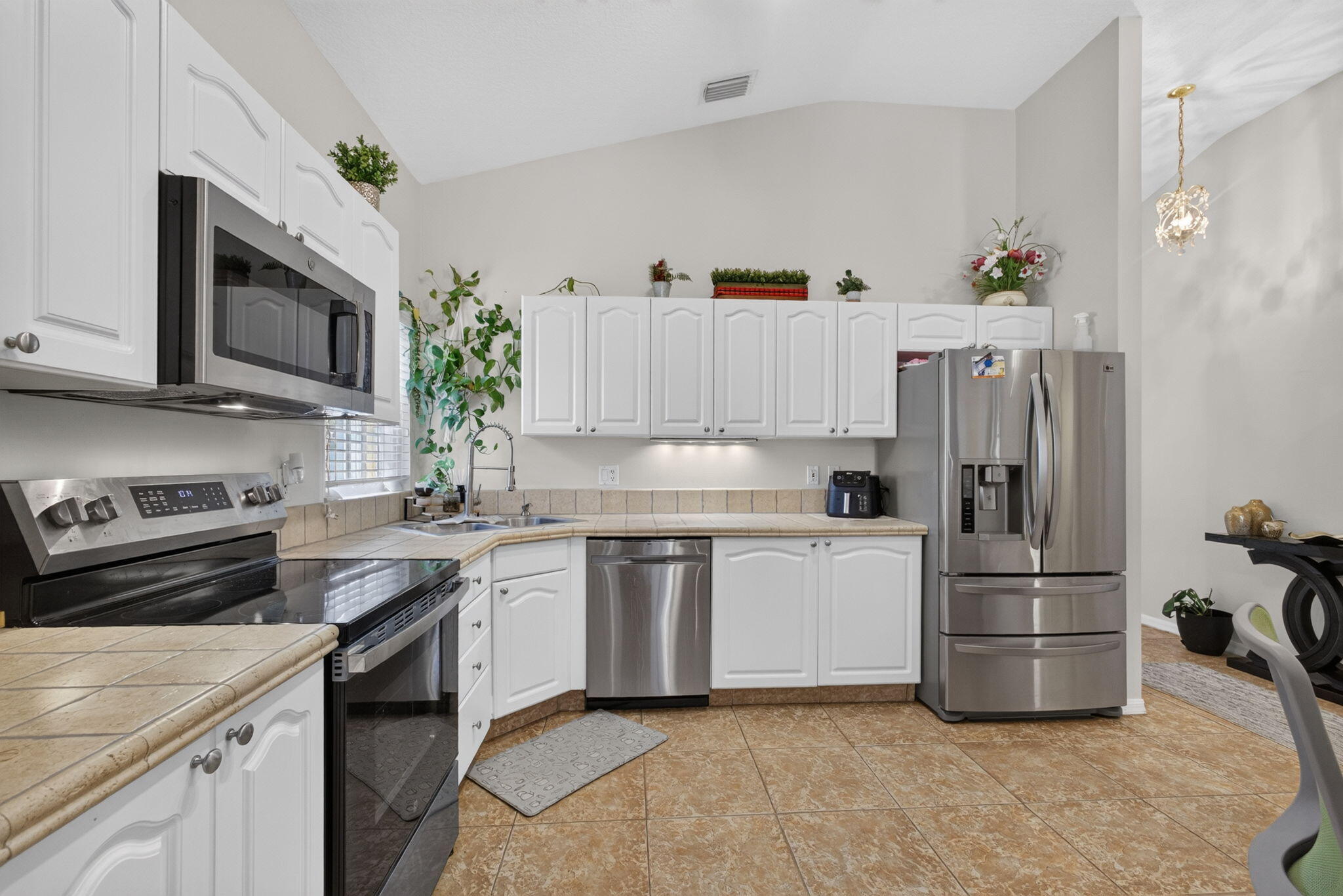 8058 Via Hacienda, Riviera Beach FL 33418