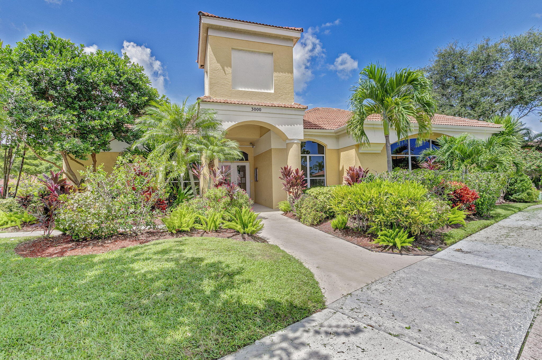 8058 Via Hacienda, Riviera Beach FL 33418