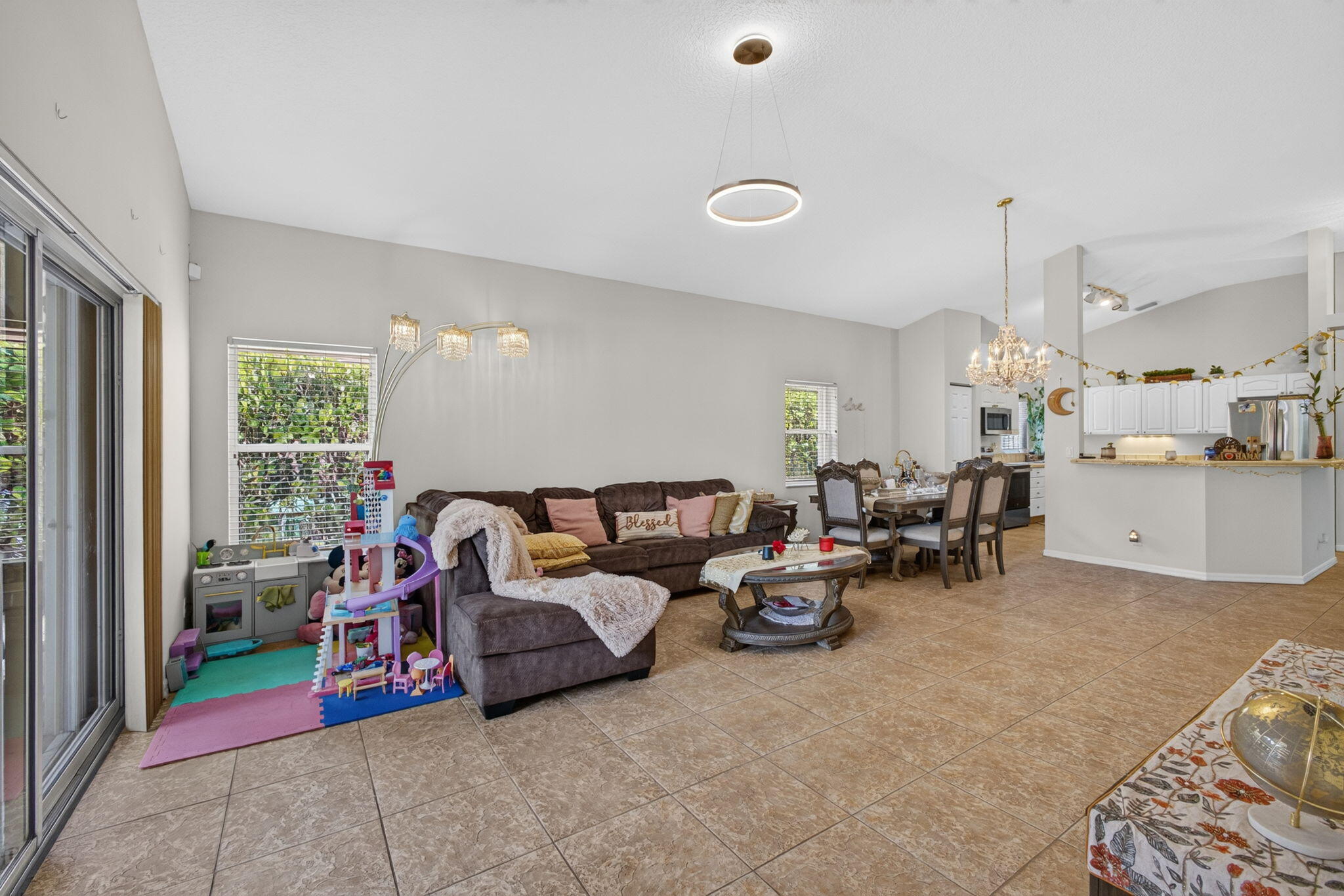 8058 Via Hacienda, Riviera Beach FL 33418