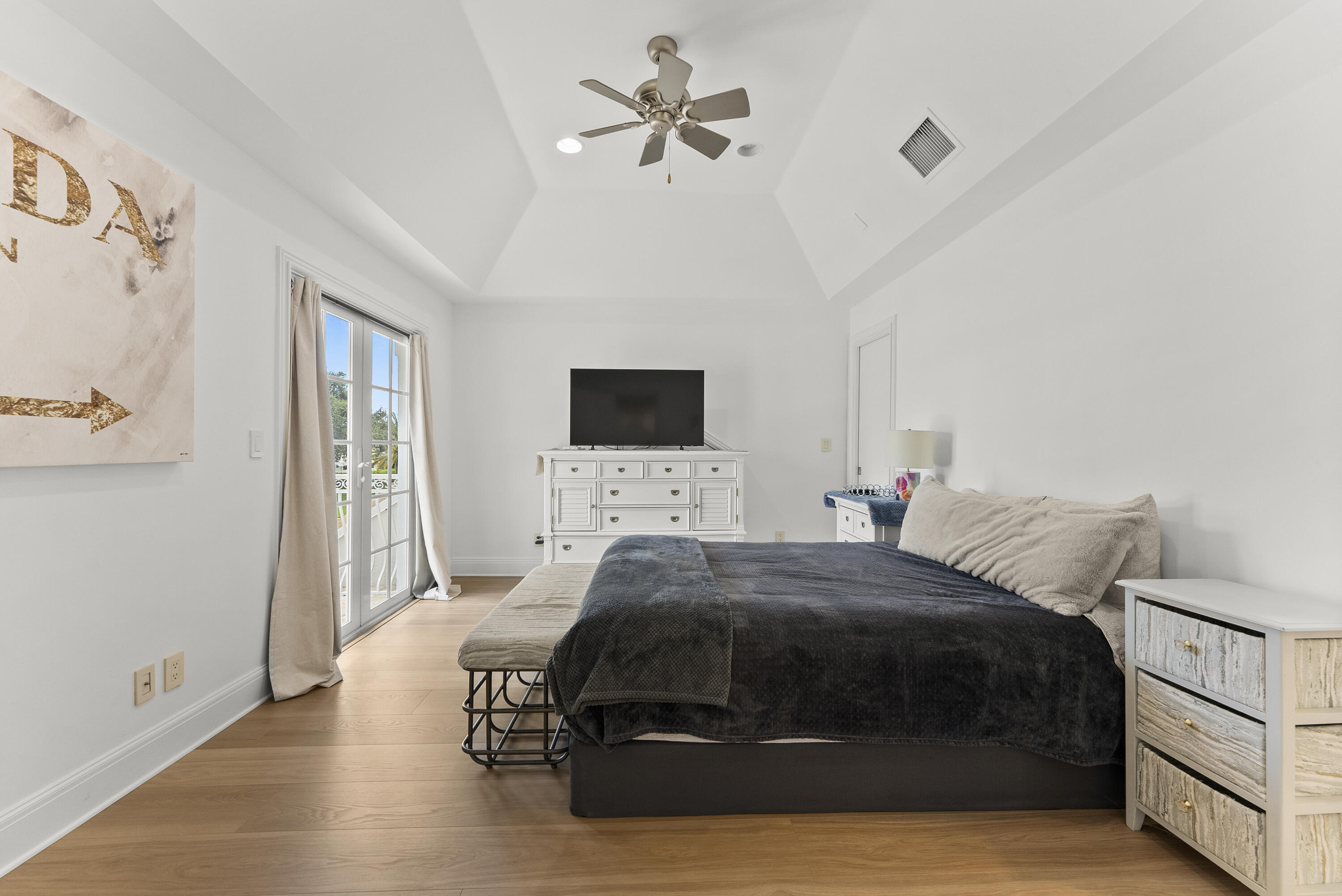 4451 Bocaire, Boca Raton FL 33487