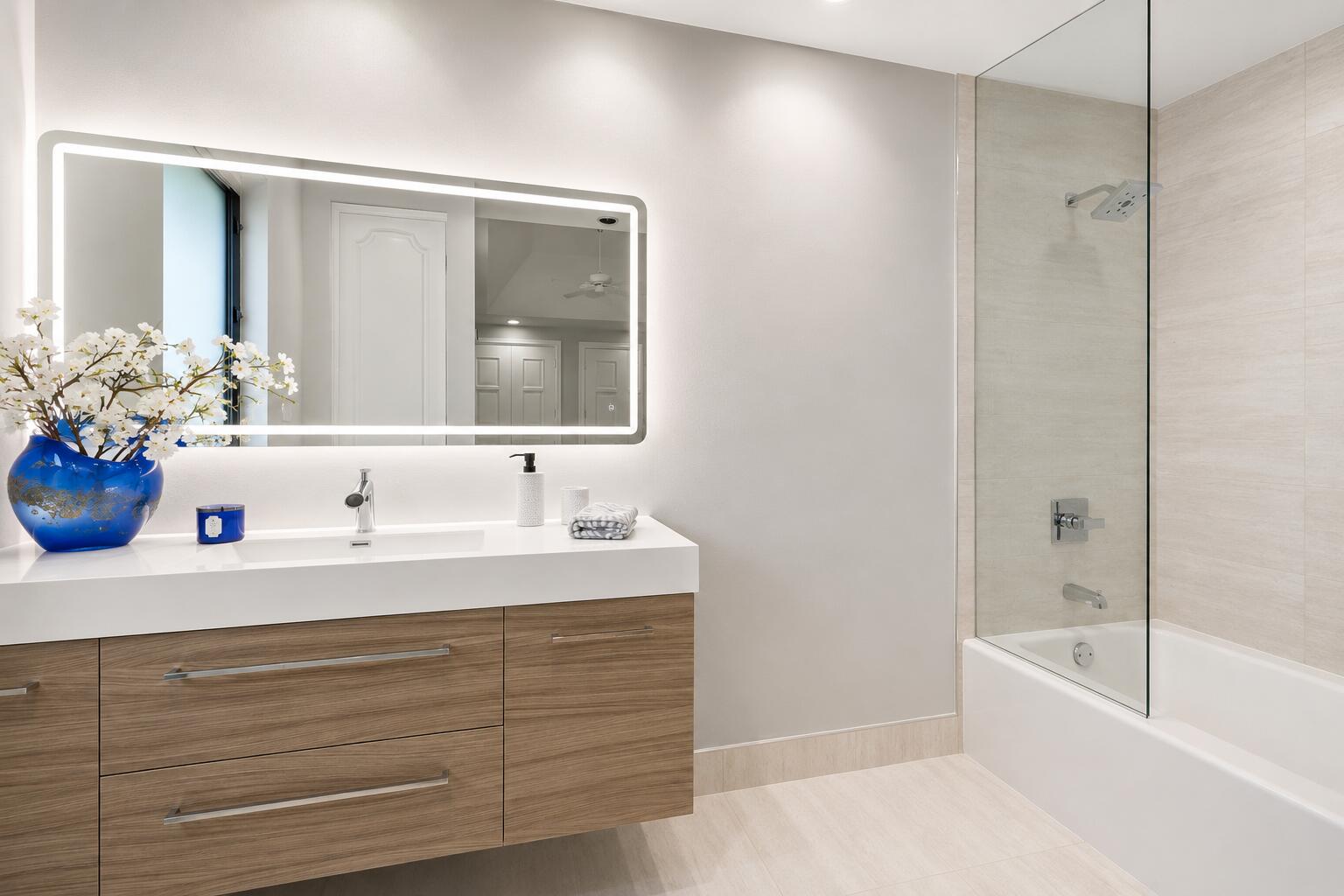 4451 Bocaire, Boca Raton FL 33487