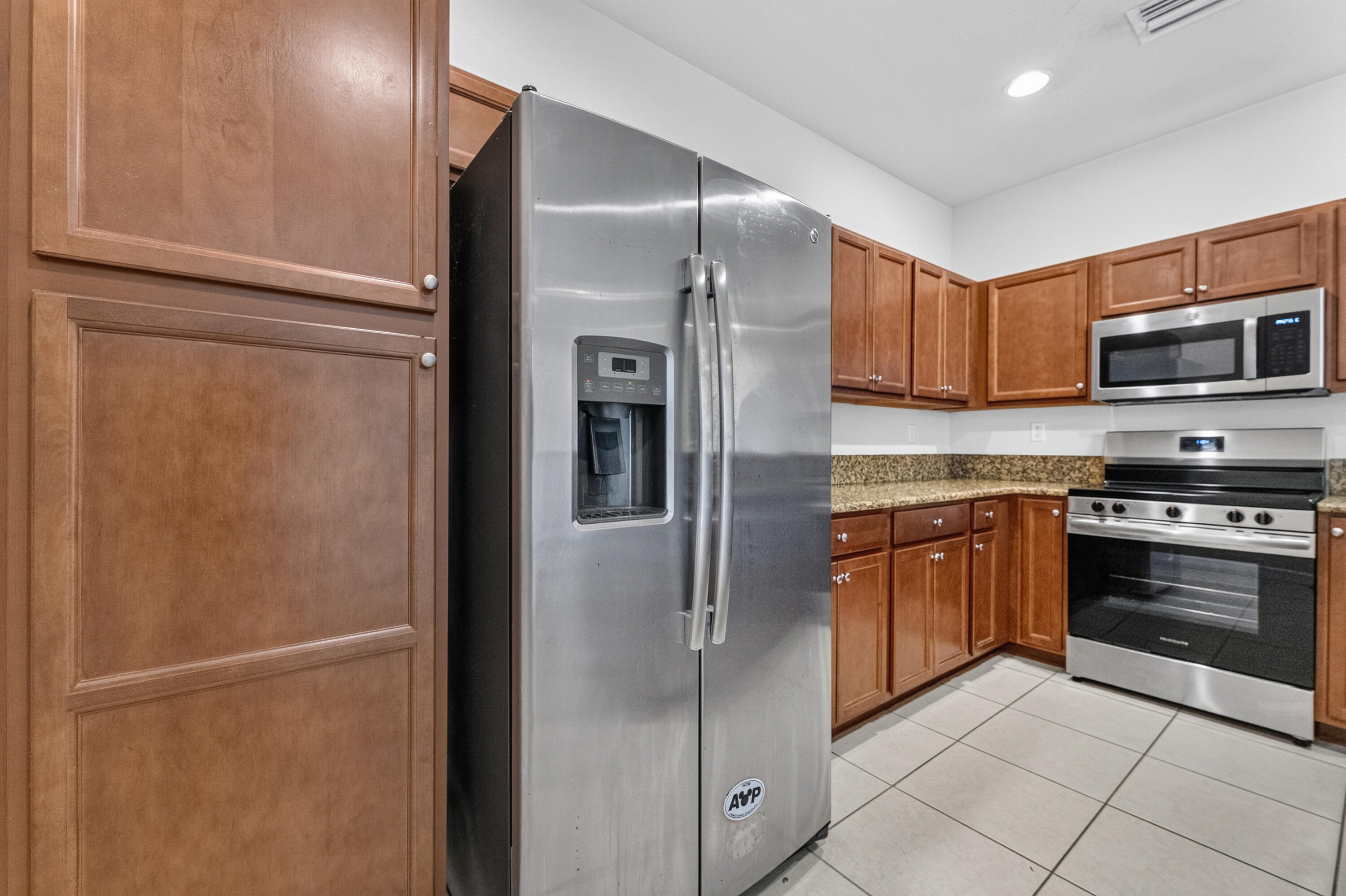 17094 SW 95TH, Miami FL 33196