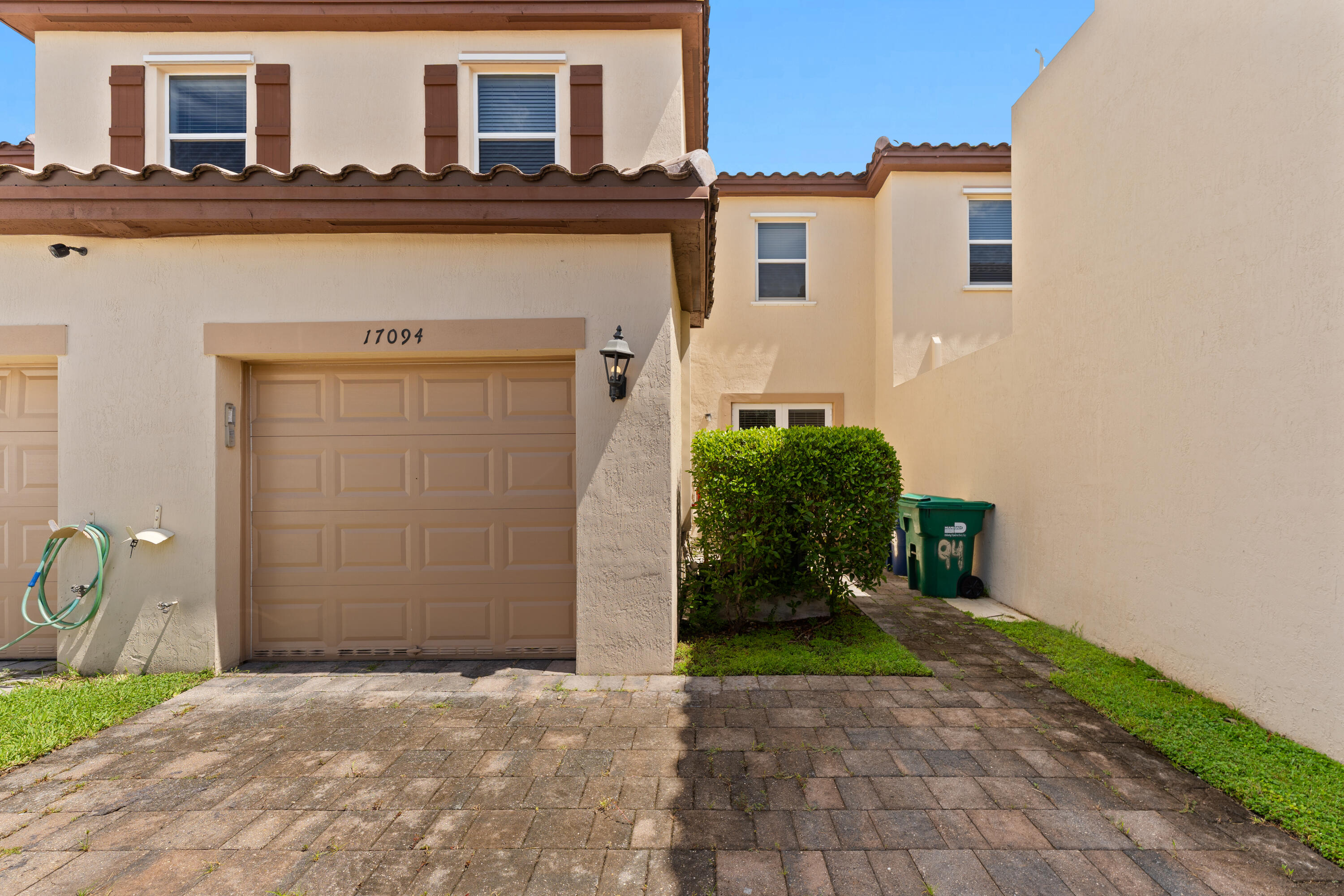 17094 SW 95TH, Miami FL 33196