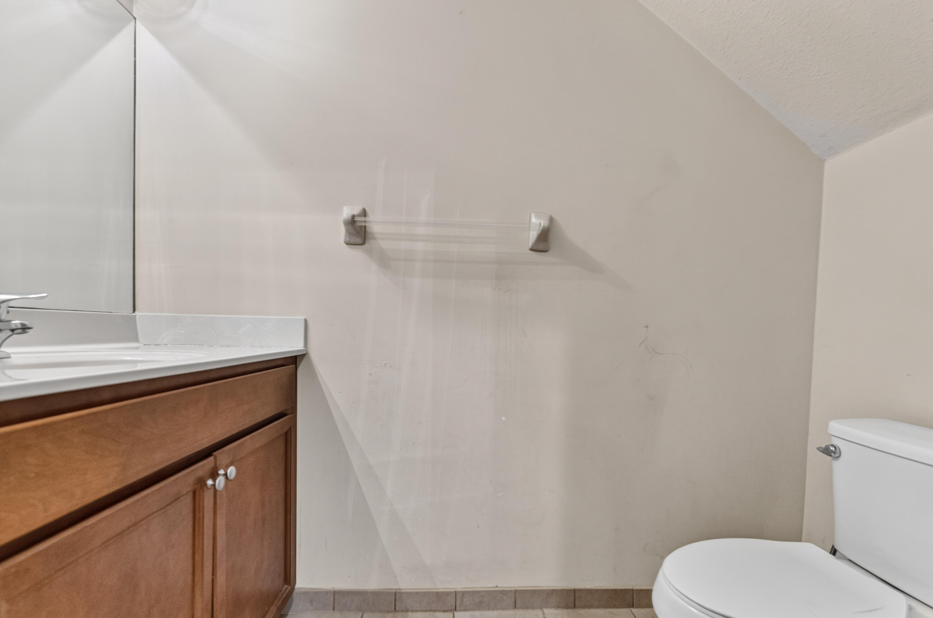 17094 SW 95TH, Miami FL 33196