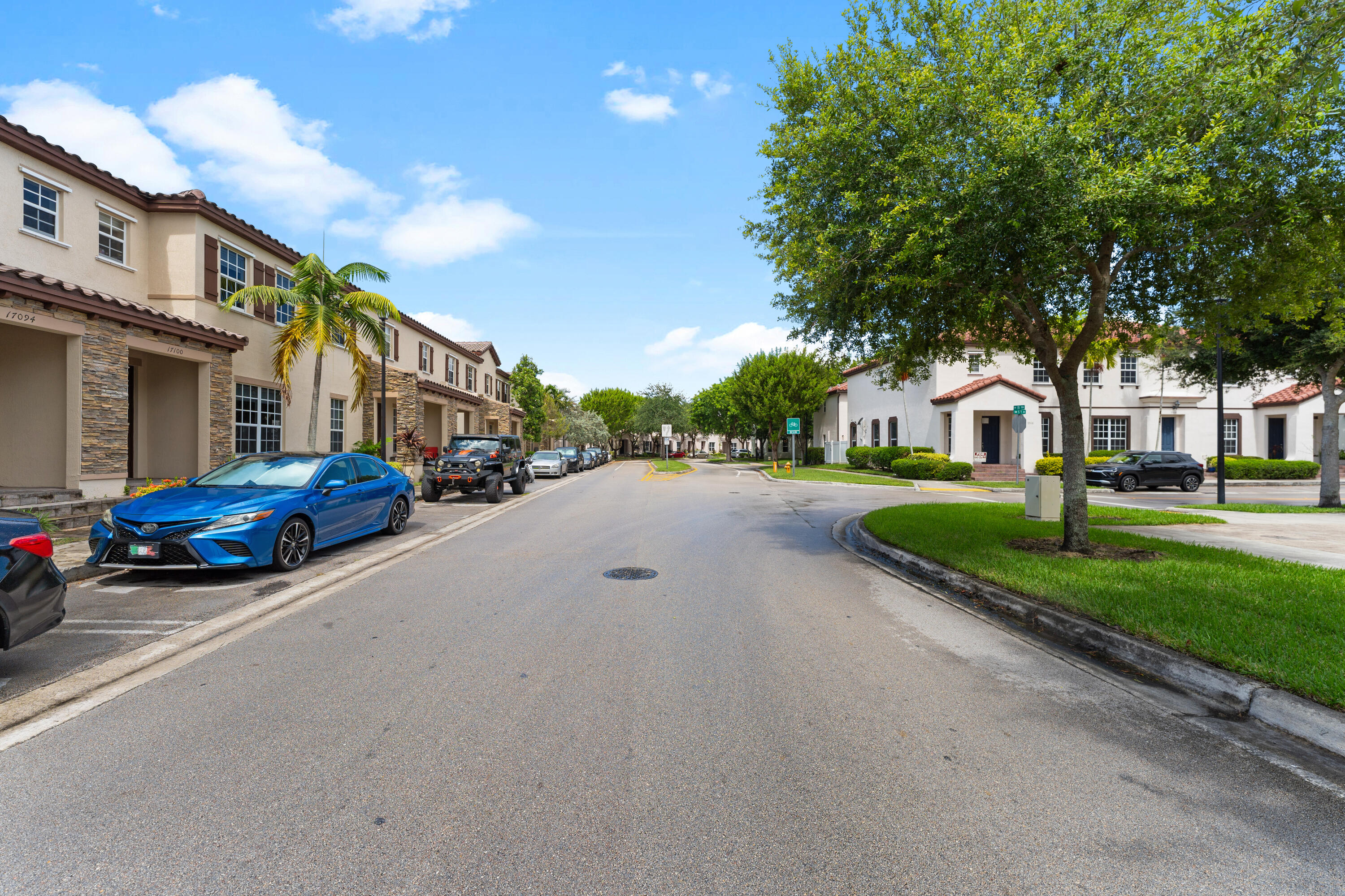 17094 SW 95TH, Miami FL 33196