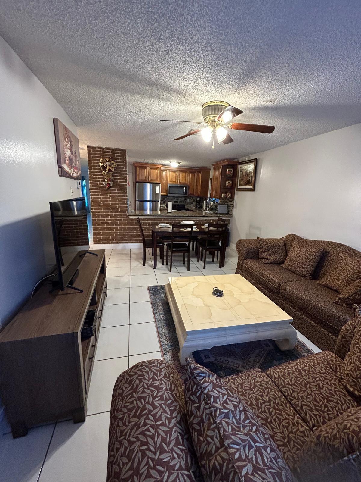 7526 SW 7TH, North Lauderdale FL 33068