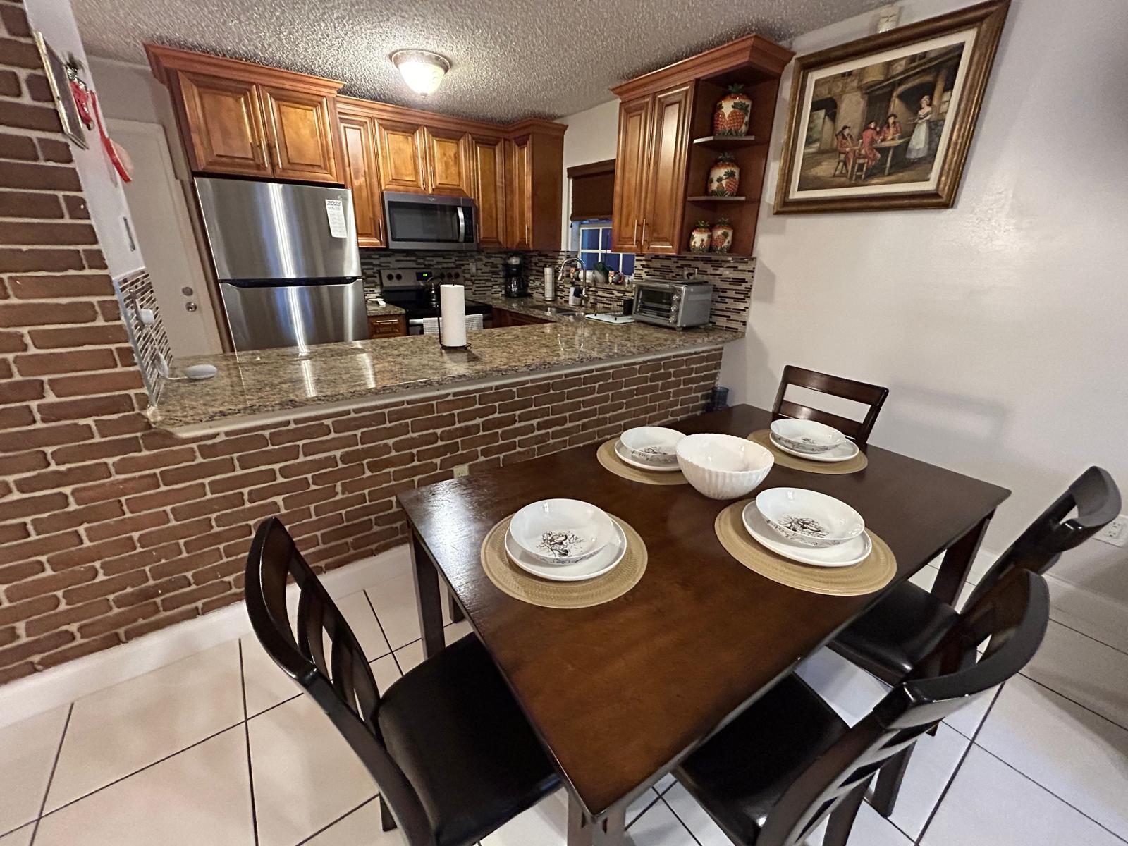 7526 SW 7TH, North Lauderdale FL 33068