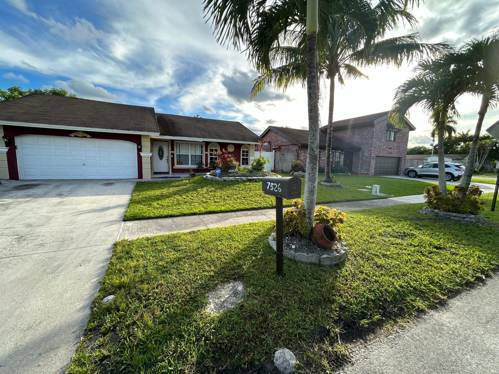7526 SW 7TH, North Lauderdale FL 33068