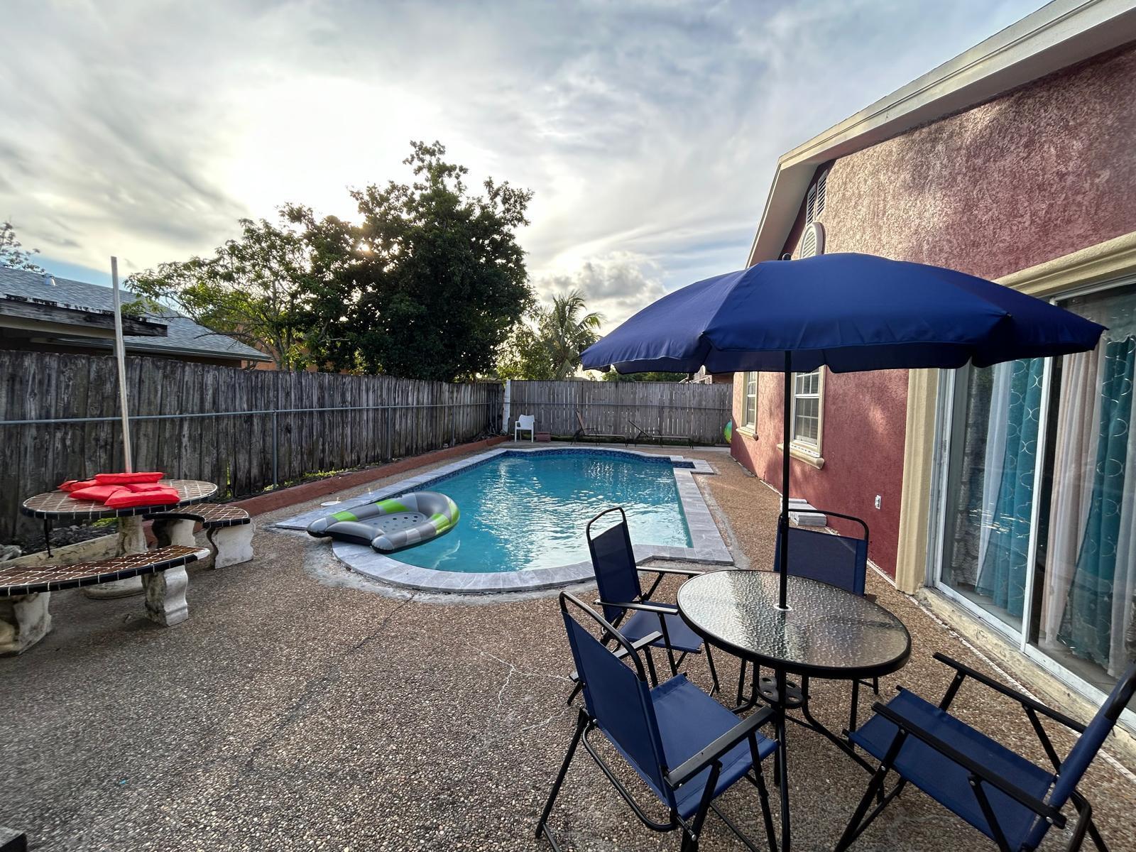 7526 SW 7TH, North Lauderdale FL 33068