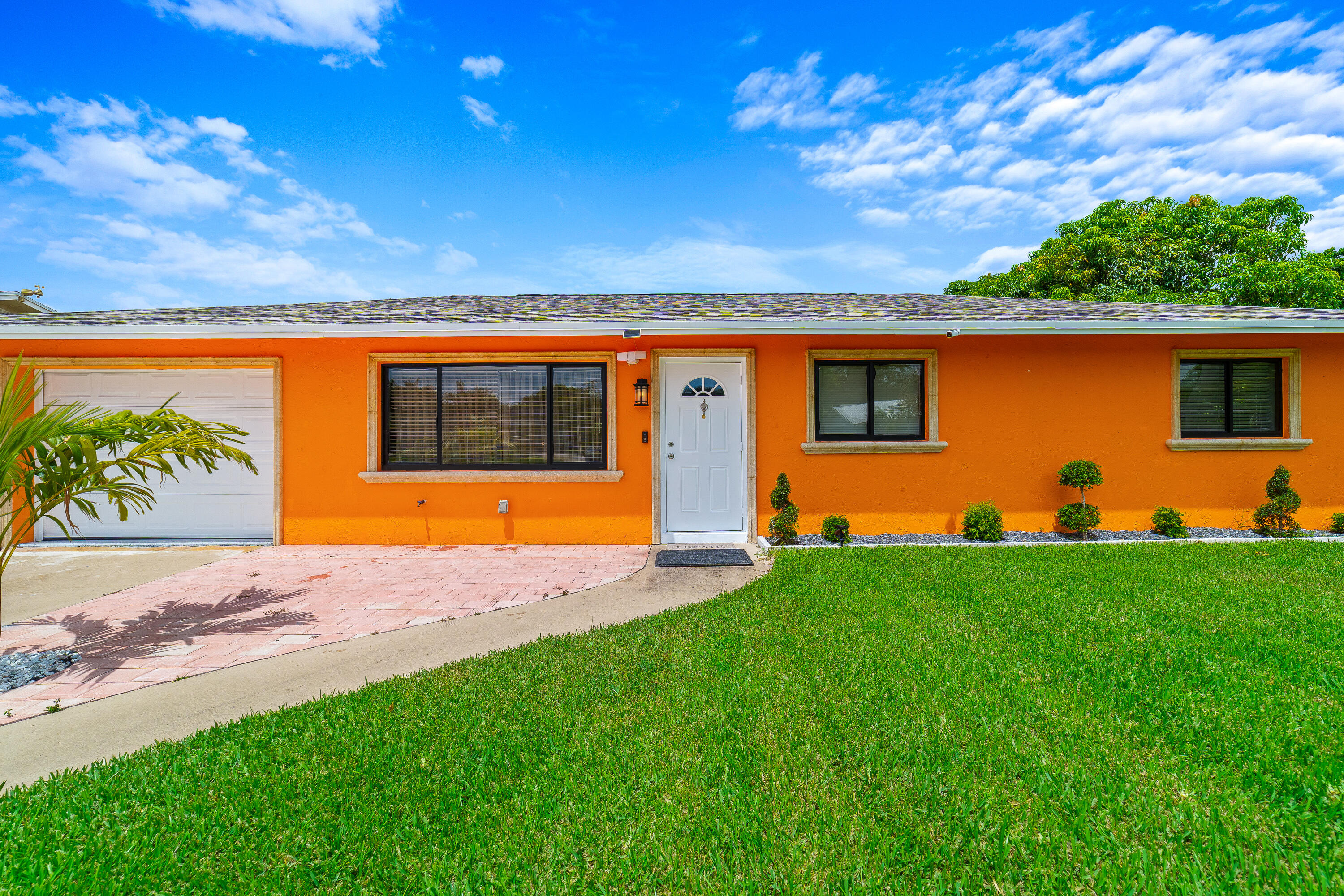 6767 Massachusetts, Lake Worth FL 33462