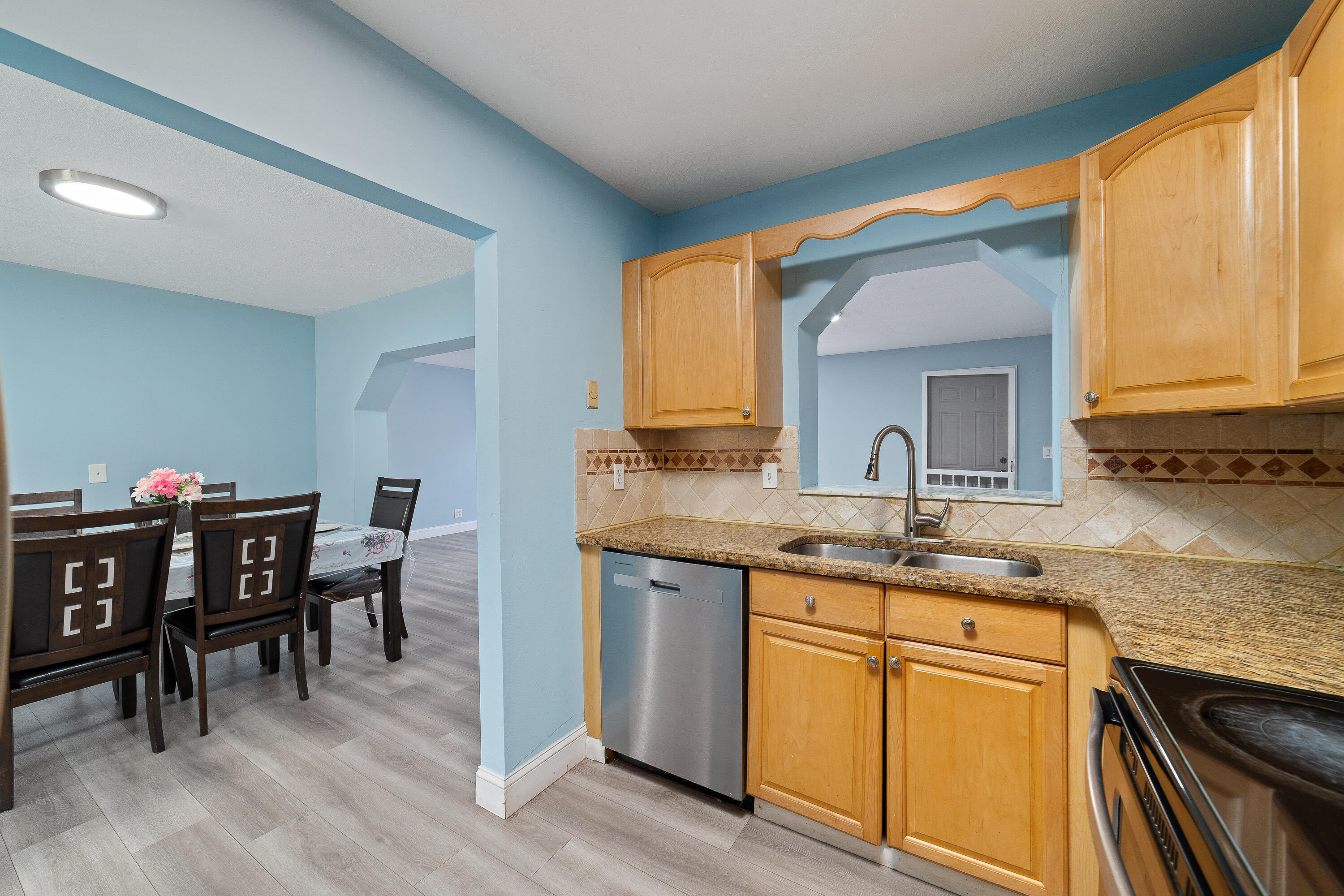 6767 Massachusetts, Lake Worth FL 33462