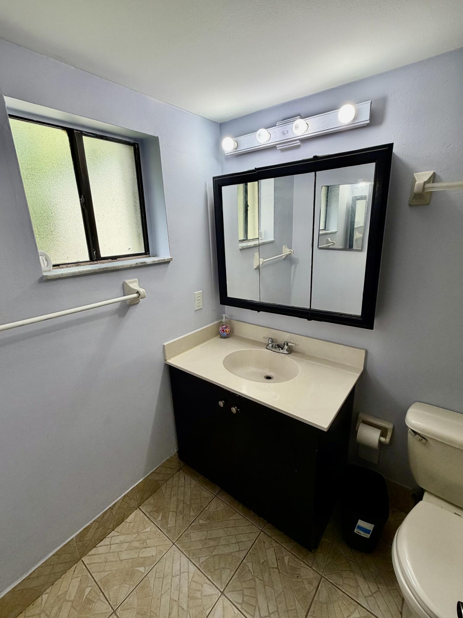 7714 SW 8TH, North Lauderdale FL 33068