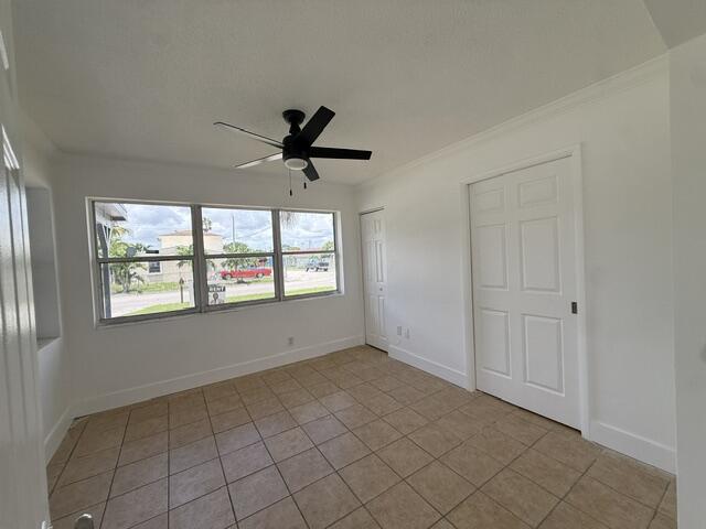1528 Avenue, Riviera Beach FL 33404