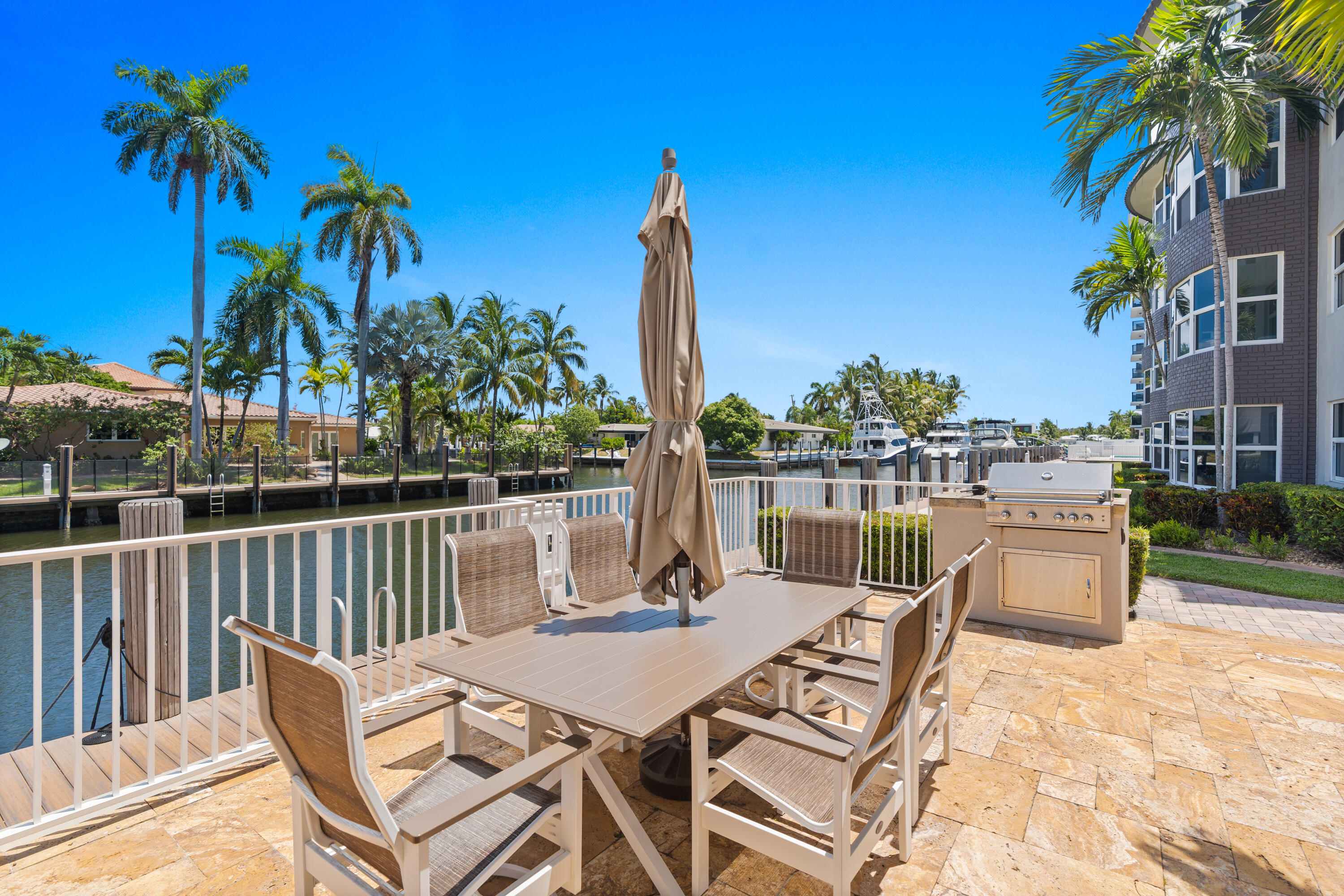 3121 NE 51st #204E, Fort Lauderdale FL 33308