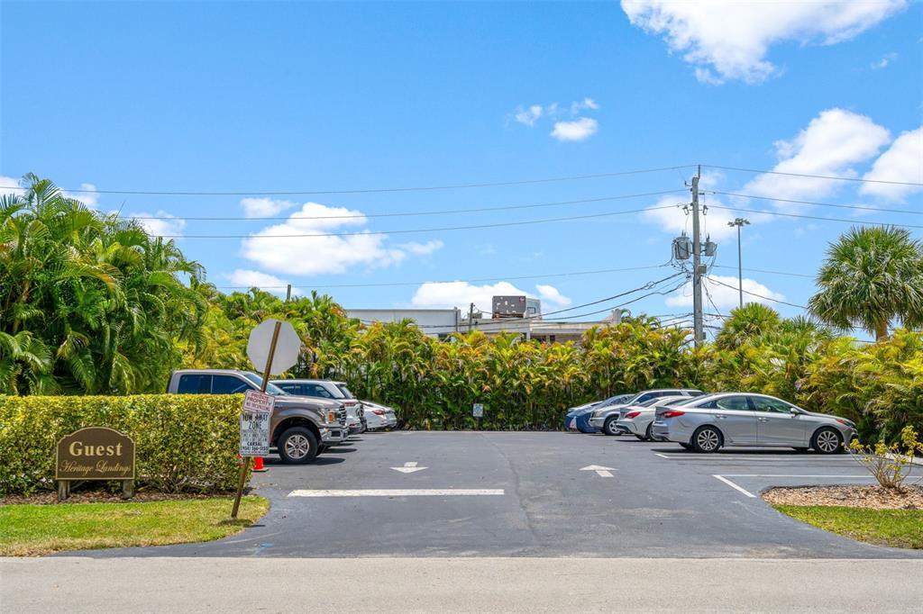 3121 NE 51st #204E, Fort Lauderdale FL 33308
