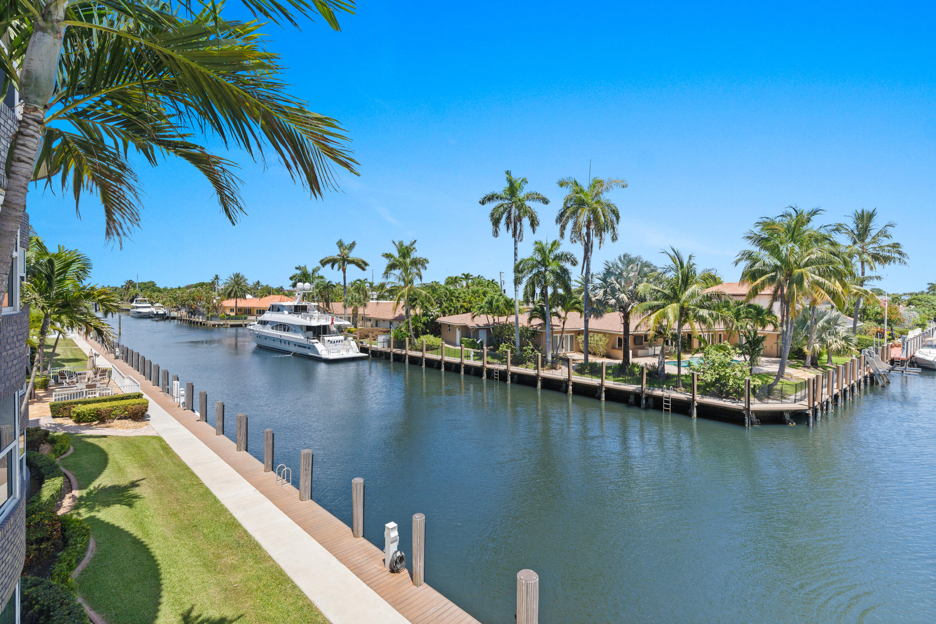 3121 NE 51st #204E, Fort Lauderdale FL 33308