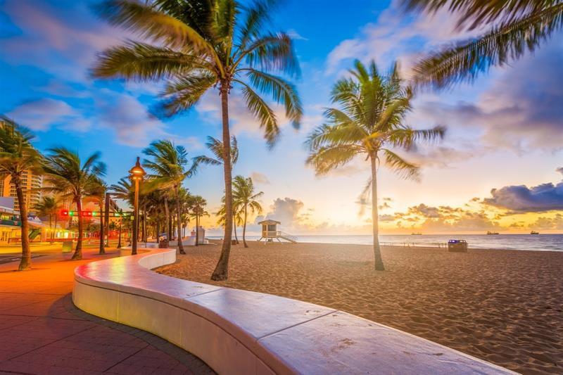 3121 NE 51st #204E, Fort Lauderdale FL 33308